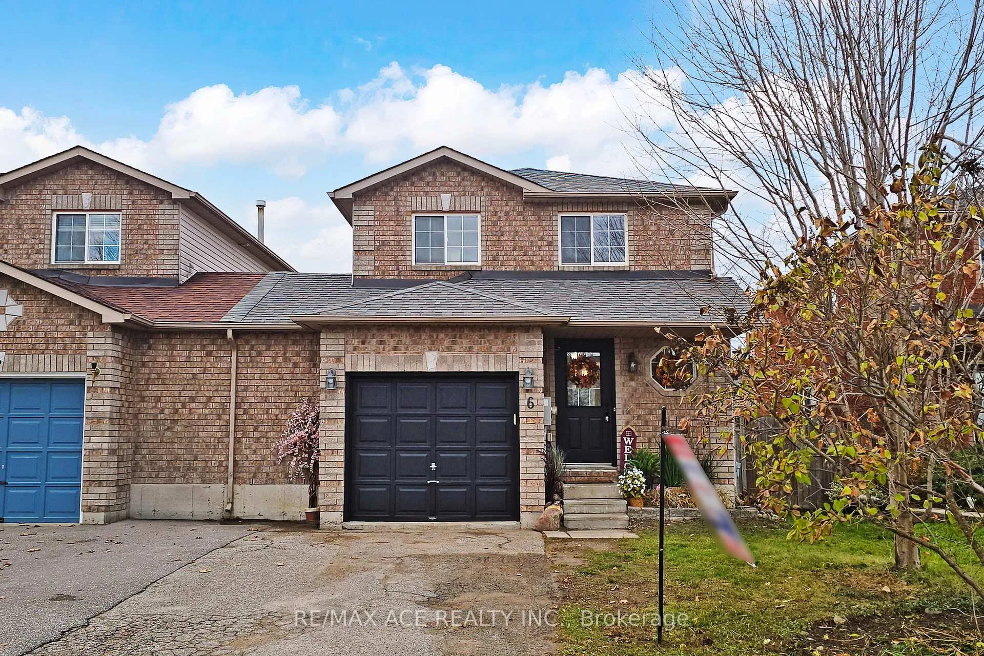 Photo 1 of 6 Aconley Court, Barrie, Georgian Drive — HOMEH