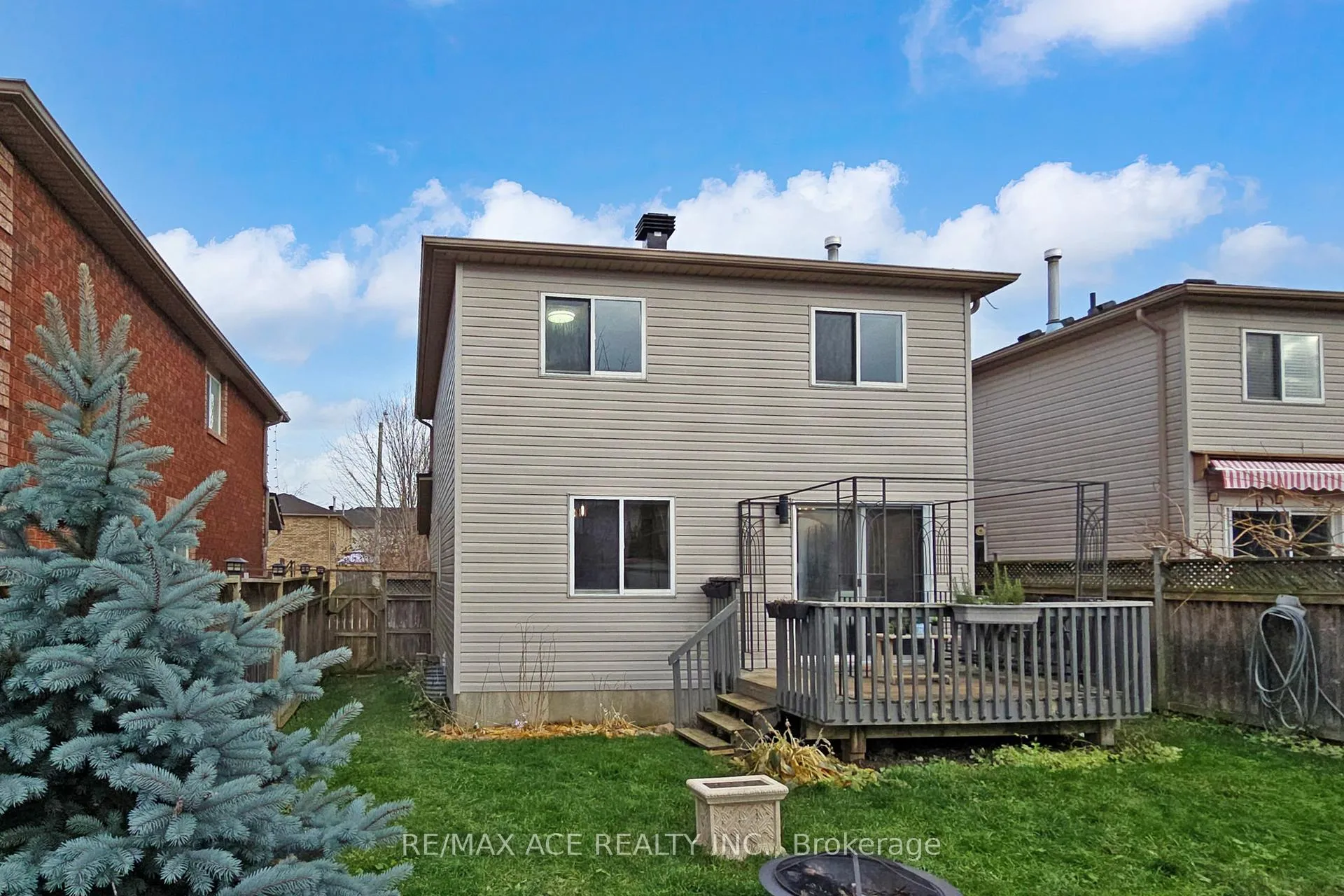Photo 42 of 6 Aconley Court, Barrie, Georgian Drive — HOMEH