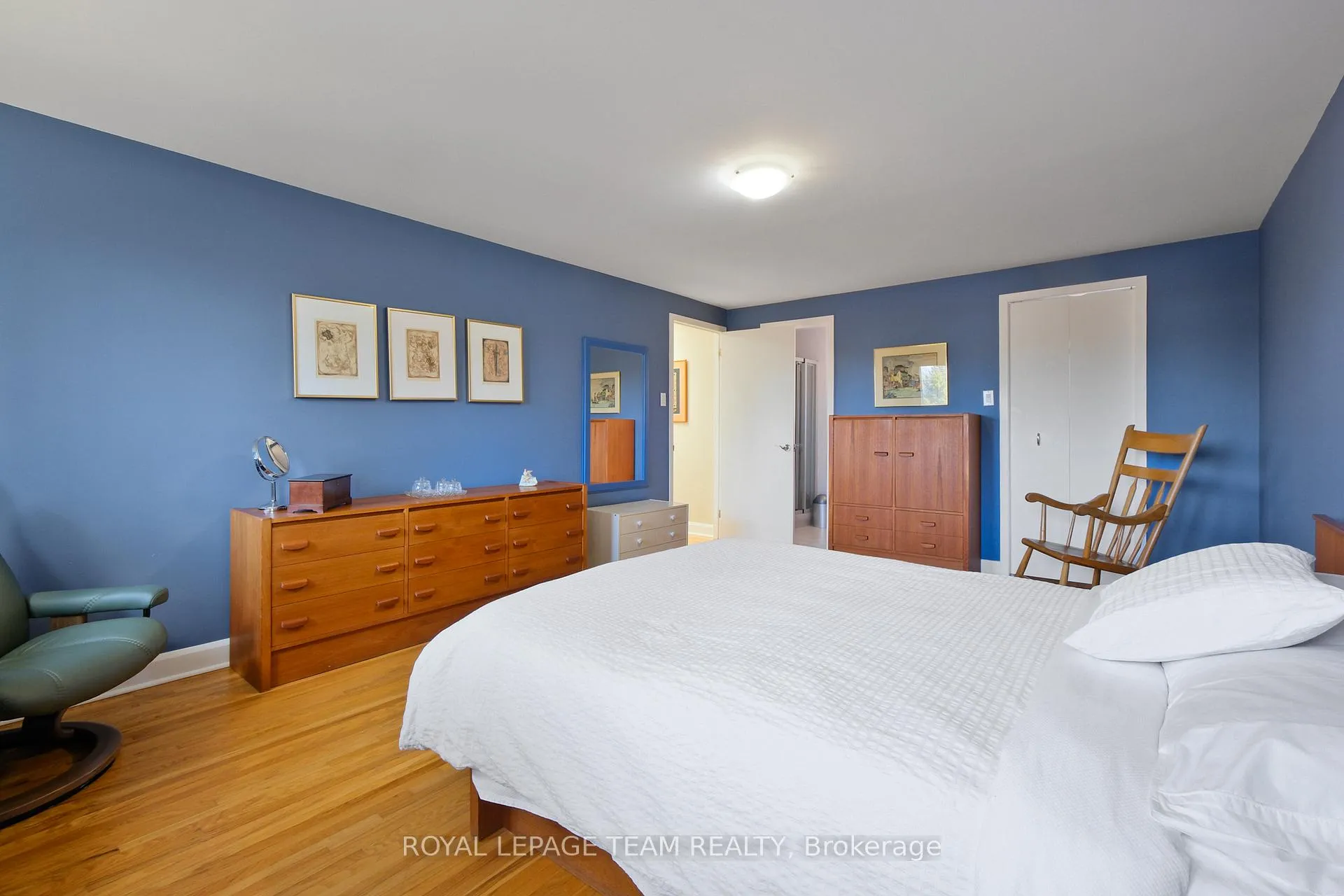 Photo 46 of 4 Valewood Crescent, Ottawa, Blackburn Hamlet — HOMEH