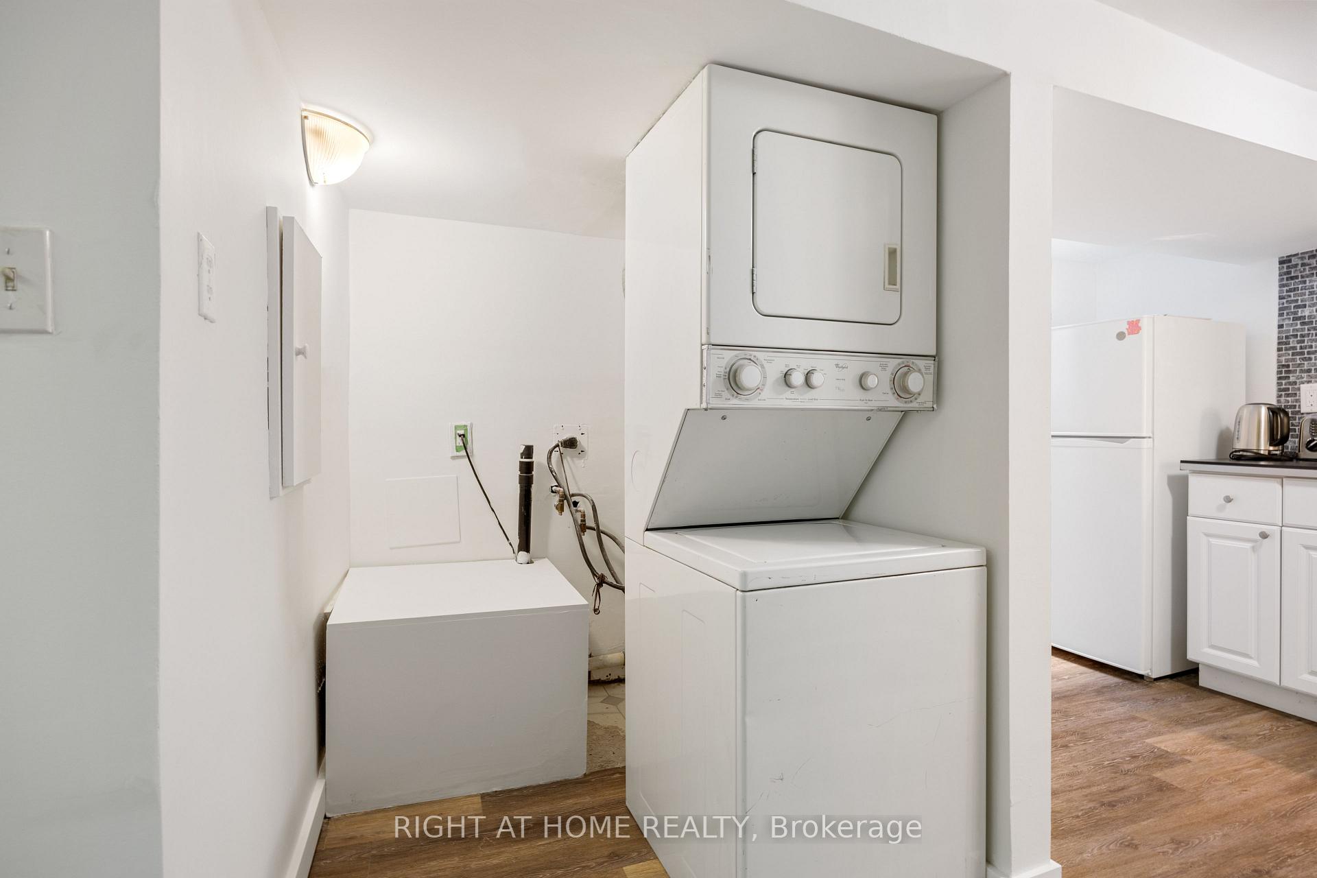Photo 9 of 124 bsm Argyle Street, Toronto, Trinity-Bellwoods — HOMEH