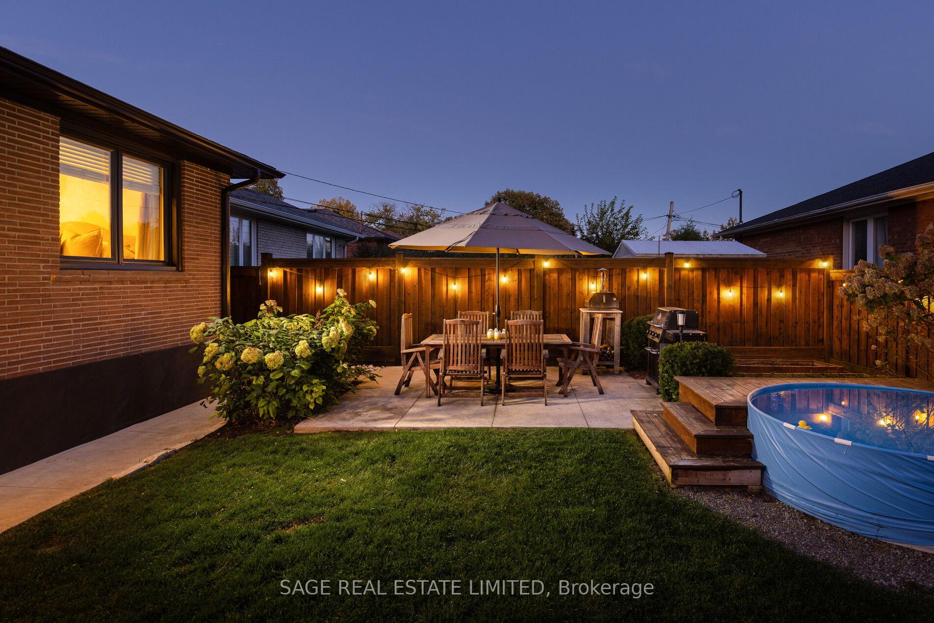 Photo 34 of 45 Newstead Road, Etobicoke, Willowridge-Martingrove-Richview — HOMEH