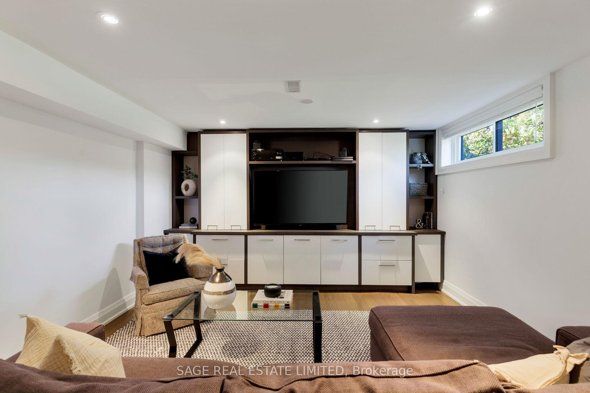 Photo 45 of 45 Newstead Road, Etobicoke, Willowridge-Martingrove-Richview — HOMEH
