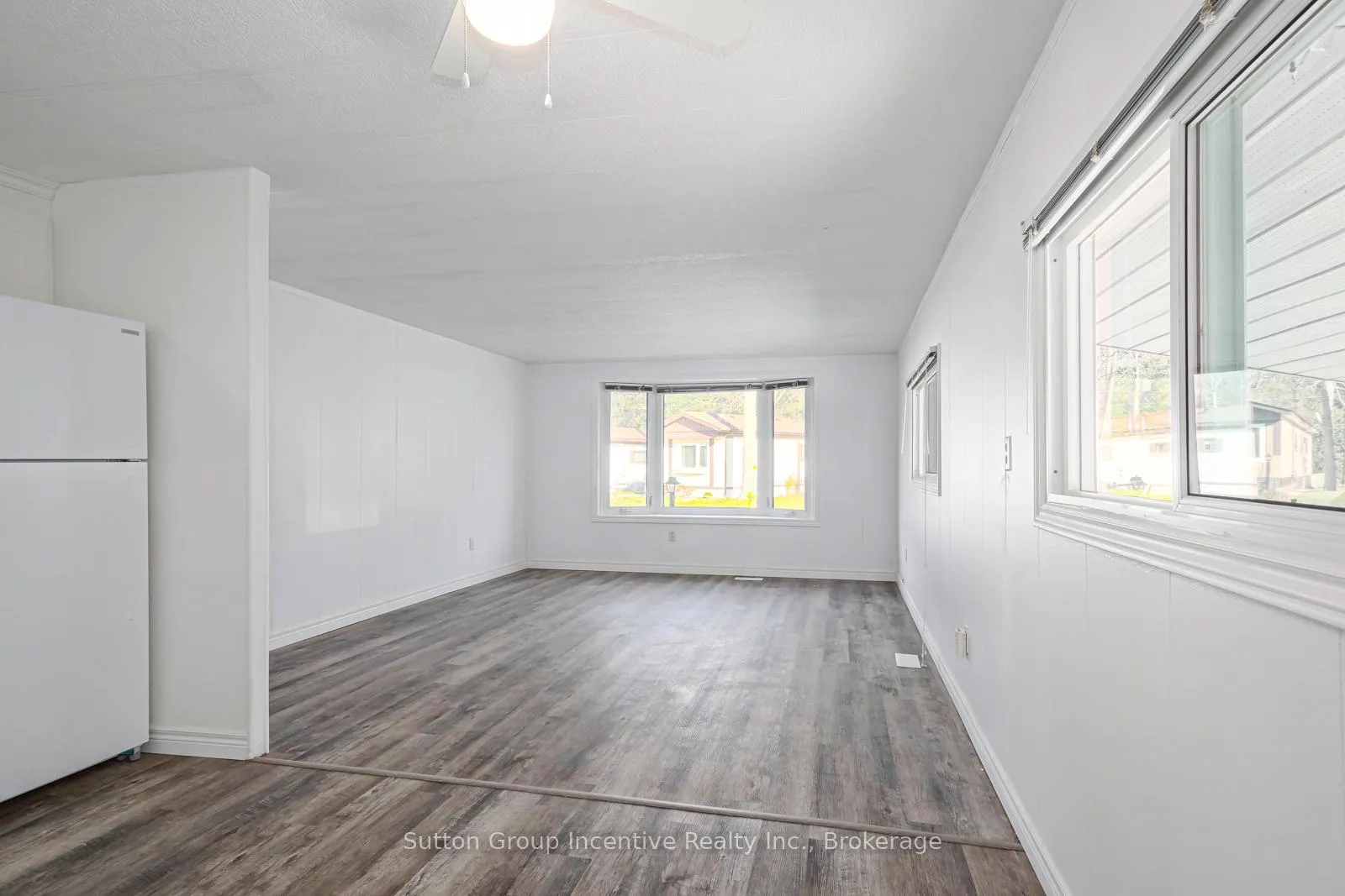 Photo 6 of 6 Georgian Glen Drive, Wasaga Beach — HOMEH