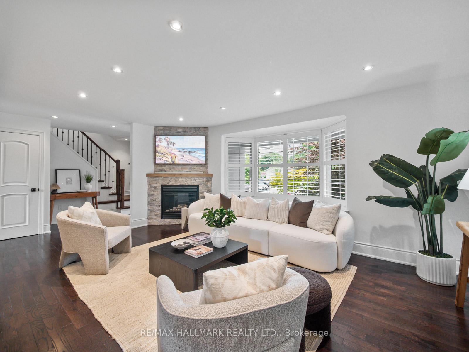 Photo 7 of 7 Haregate Court, Etobicoke, Willowridge-Martingrove-Richview — HOMEH