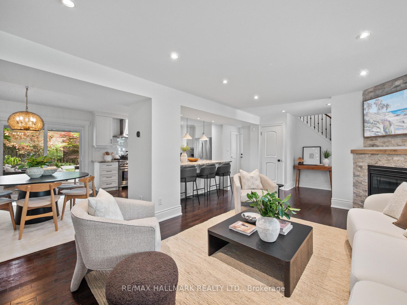 Photo 8 of 7 Haregate Court, Etobicoke, Willowridge-Martingrove-Richview — HOMEH
