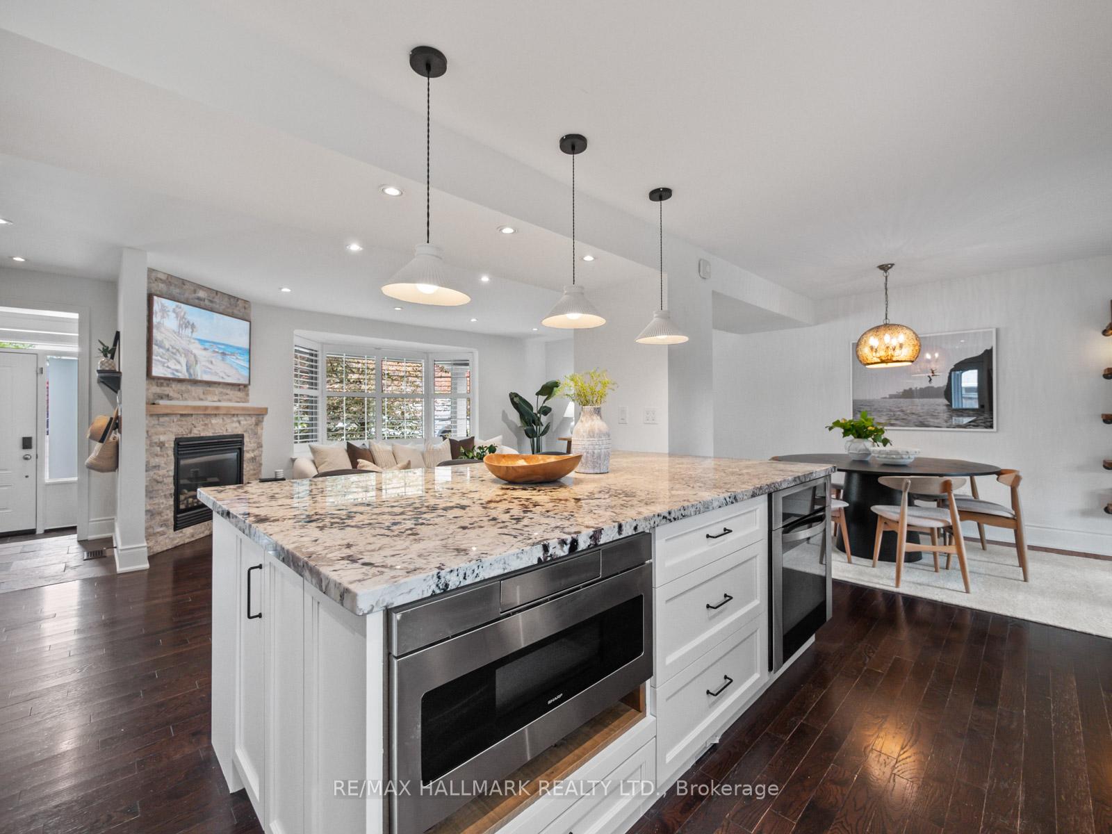 Photo 15 of 7 Haregate Court, Etobicoke, Willowridge-Martingrove-Richview — HOMEH