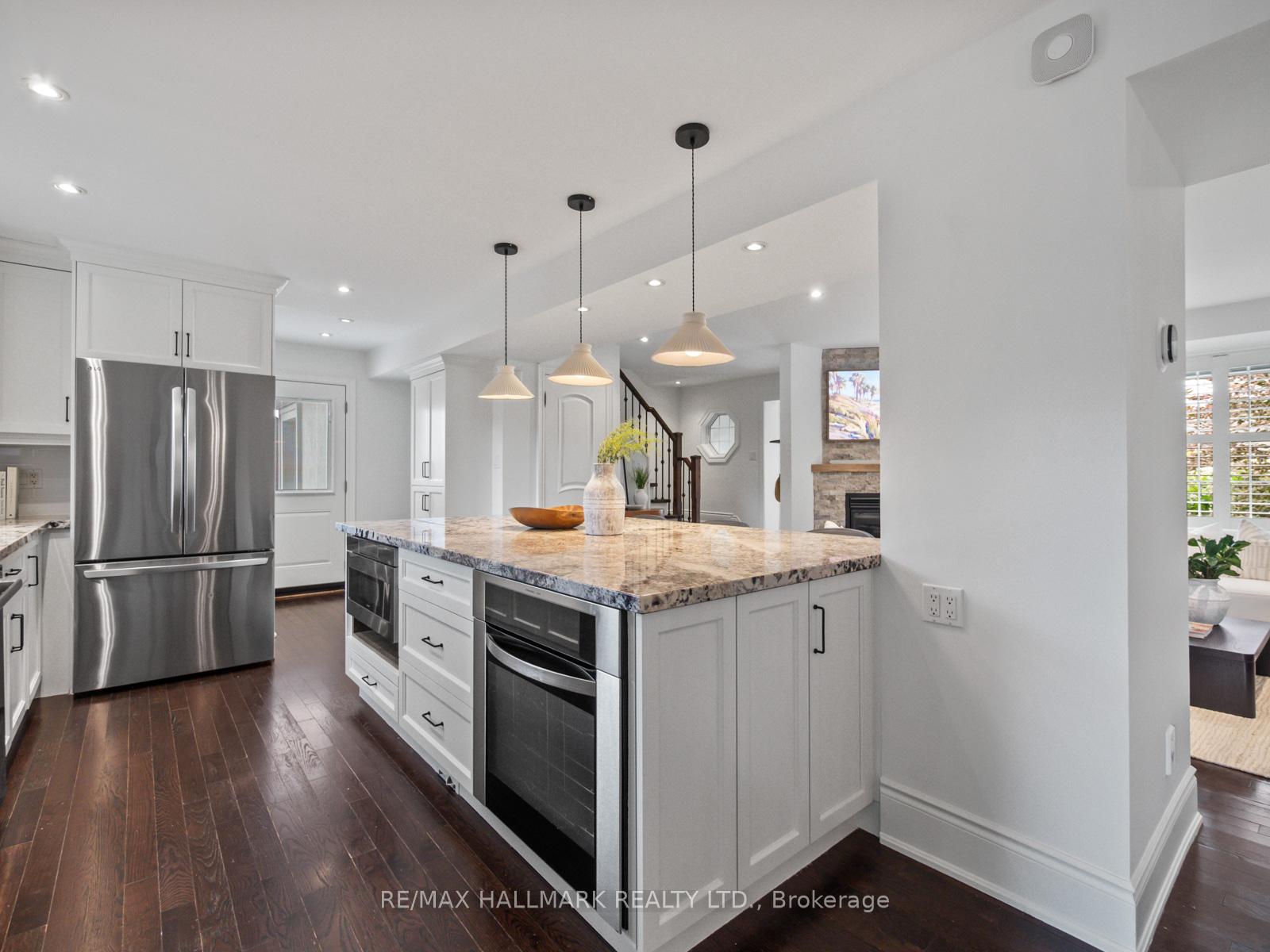 Photo 16 of 7 Haregate Court, Etobicoke, Willowridge-Martingrove-Richview — HOMEH