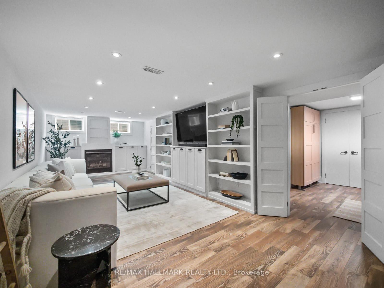 Photo 31 of 7 Haregate Court, Etobicoke, Willowridge-Martingrove-Richview — HOMEH