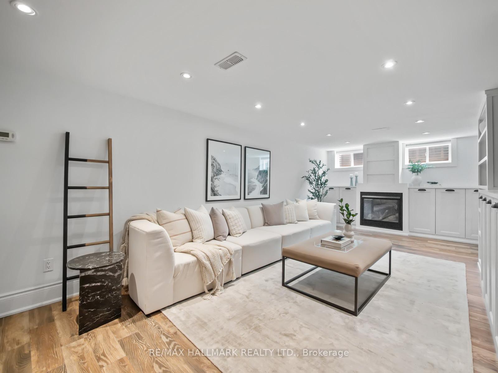 Photo 33 of 7 Haregate Court, Etobicoke, Willowridge-Martingrove-Richview — HOMEH