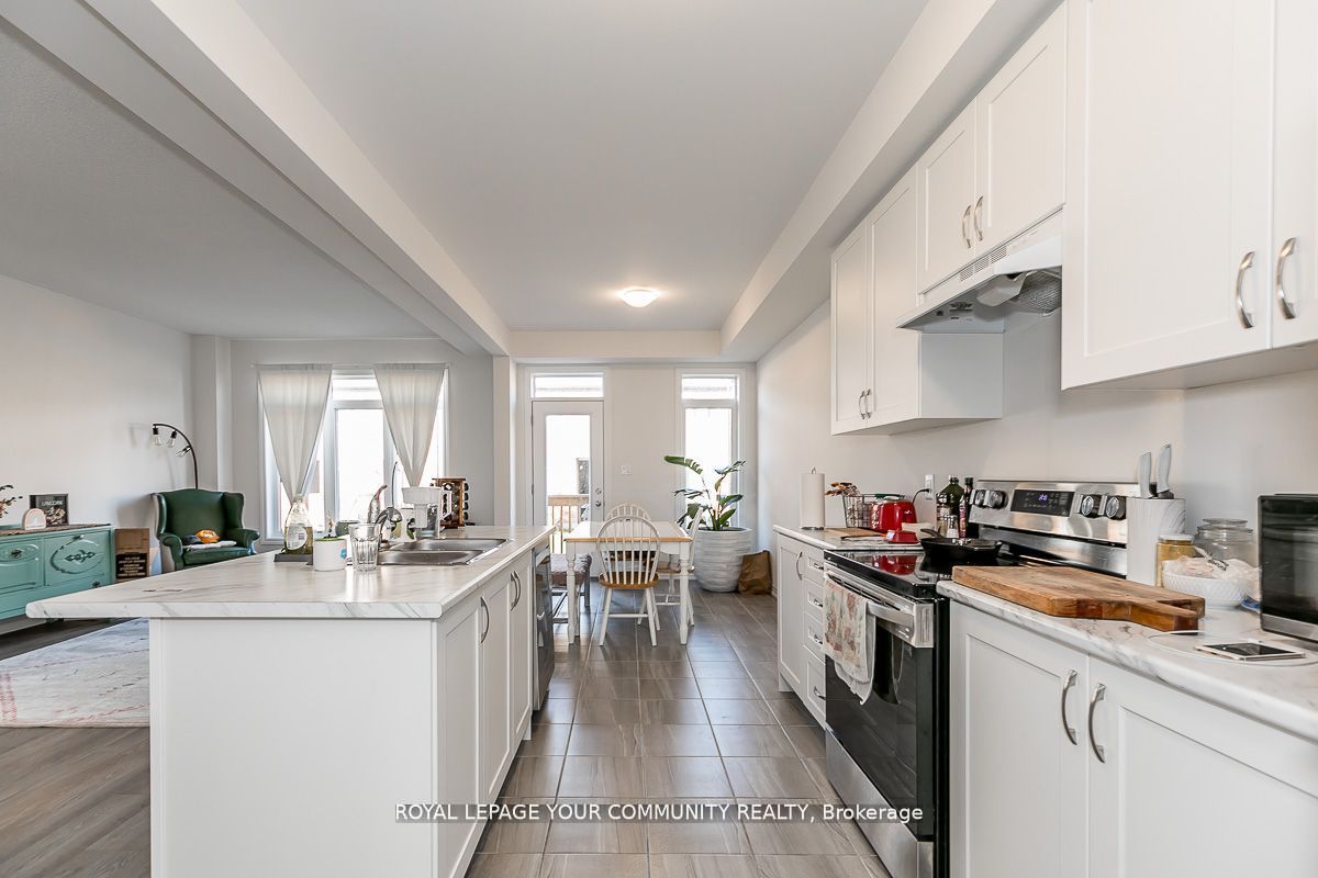 Photo 37 of 2203 Grainger Loop, Innisfil, Alcona — HOMEH