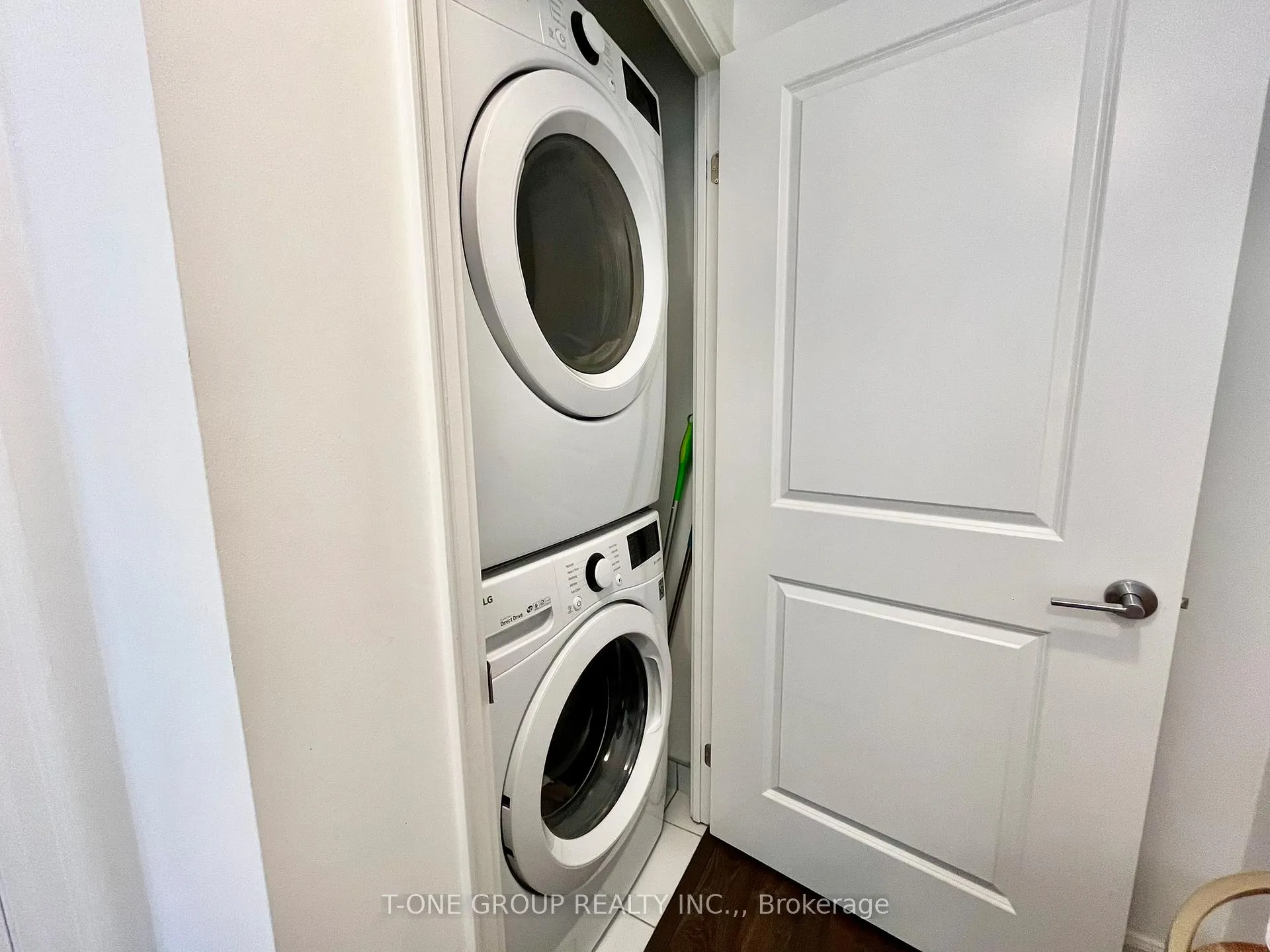 Photo 13 of Unit 1214, 10 Rouge Valley Drive, Markham, Unionville — HOMEH