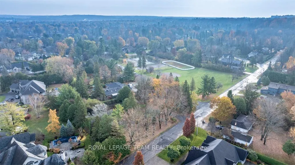 Photo 6 of 39 Rebecca Crescent, Ottawa, Rothwell Heights — HOMEH