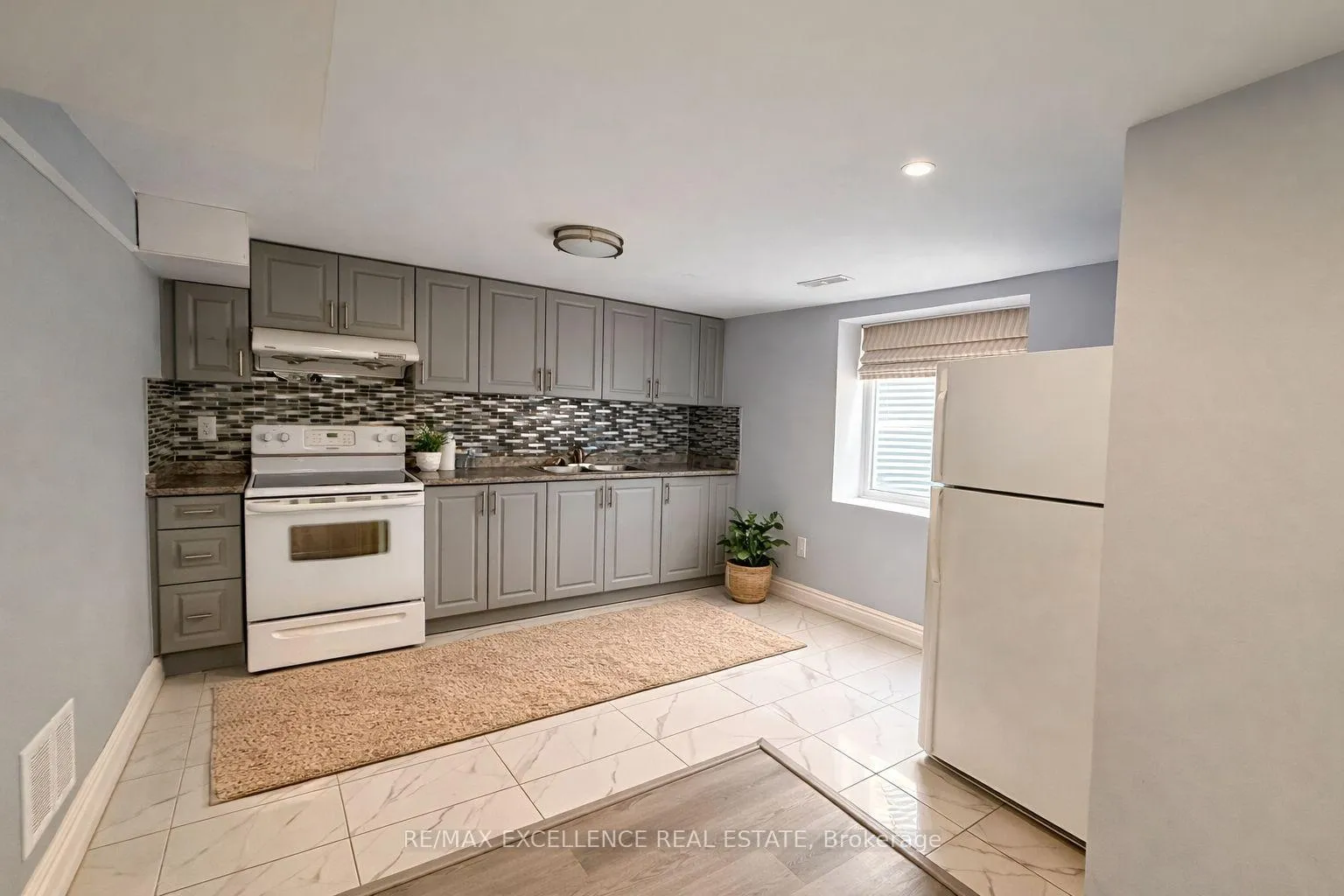 Photo 13 of 68 Alabaster Drive, Brampton, Brampton North — HOMEH