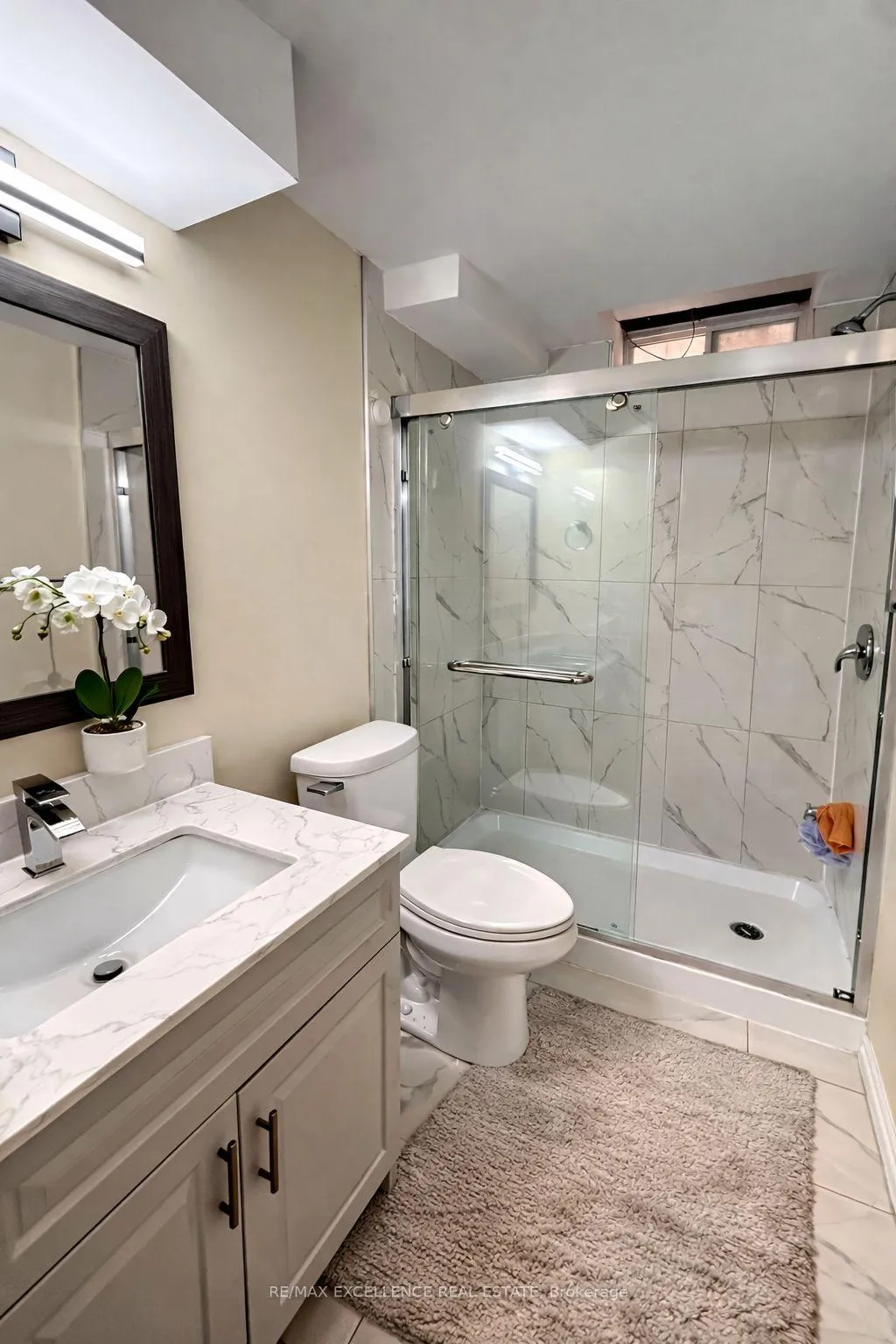 Photo 16 of 68 Alabaster Drive, Brampton, Brampton North — HOMEH