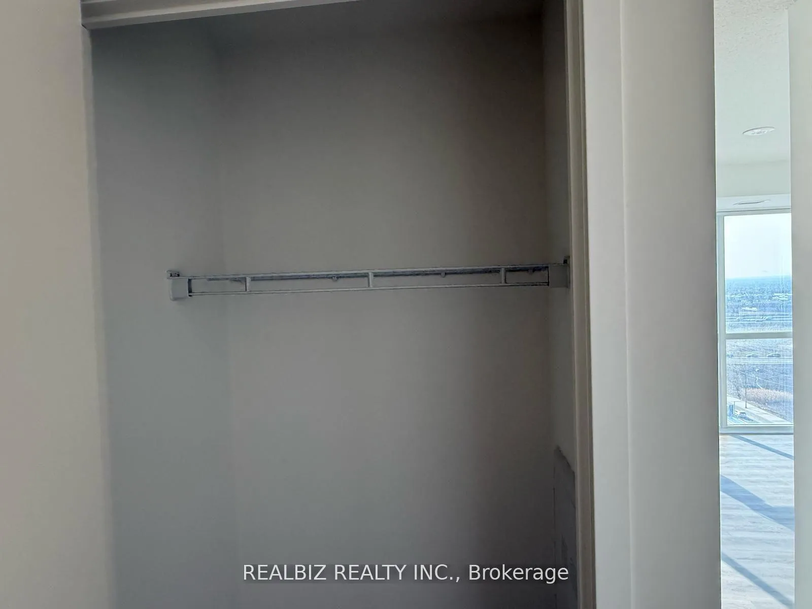 Photo 14 of Unit 1109, 225 Commerce Street, Vaughan, Vaughan Corporate Centre — HOMEH