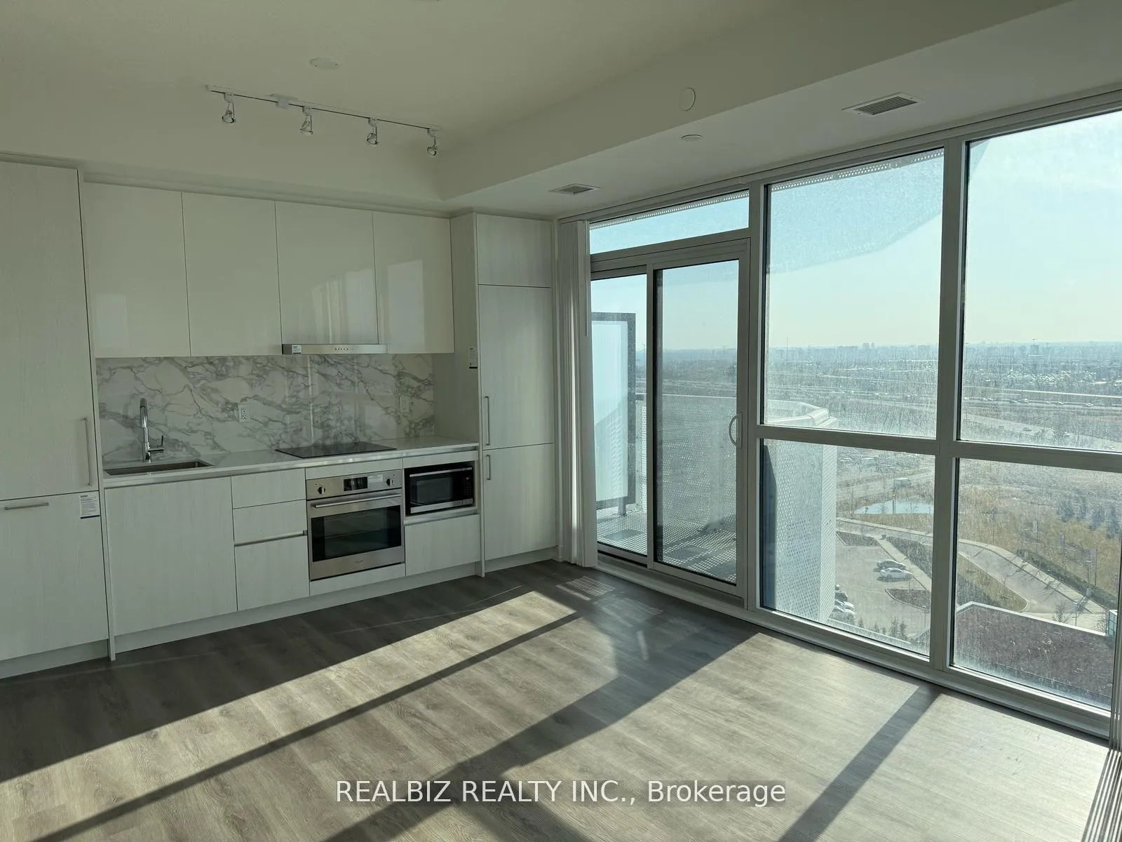 Photo 15 of Unit 1109, 225 Commerce Street, Vaughan, Vaughan Corporate Centre — HOMEH