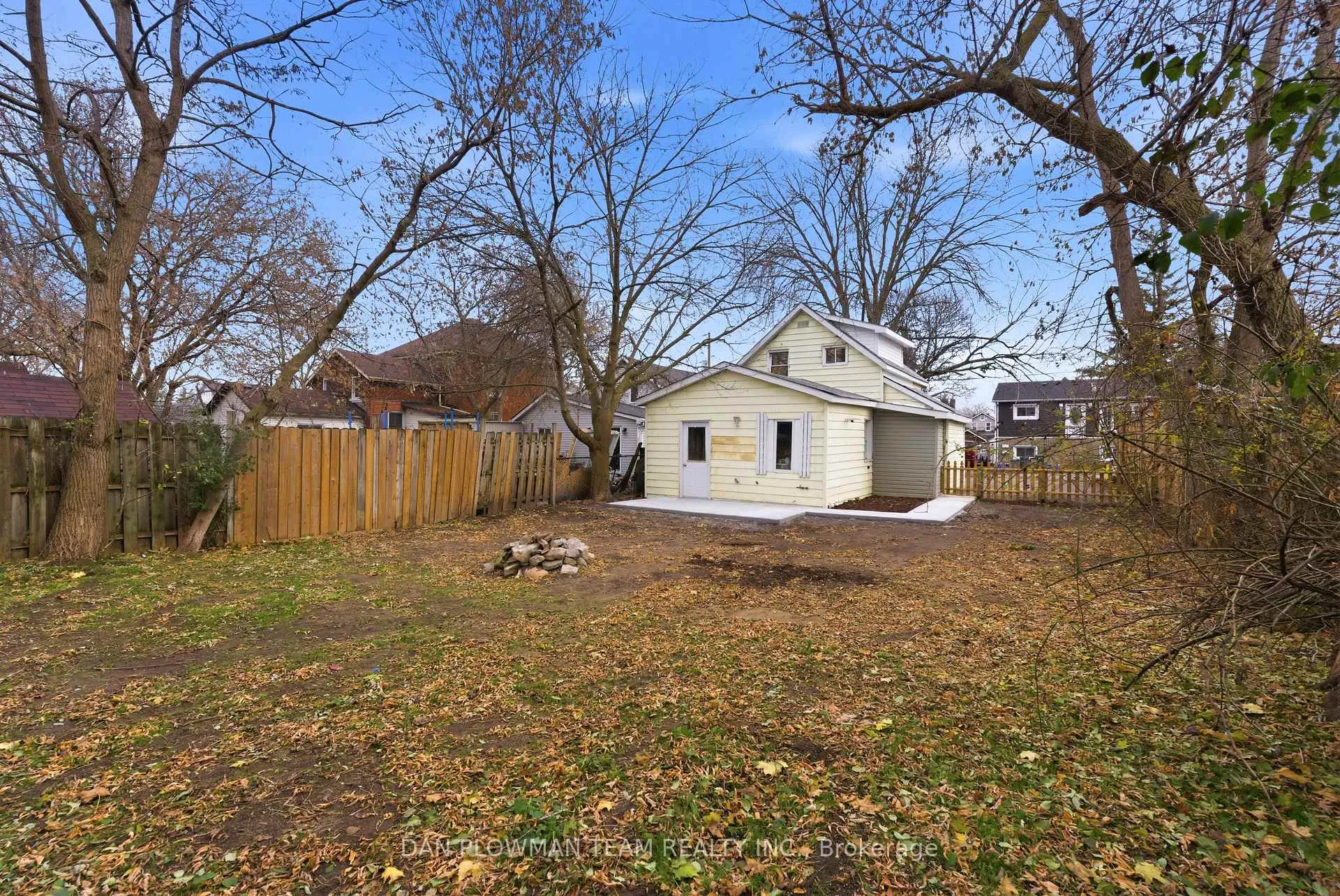 Photo 39 of 2 Wickett Street, Belleville, Belleville Ward — HOMEH