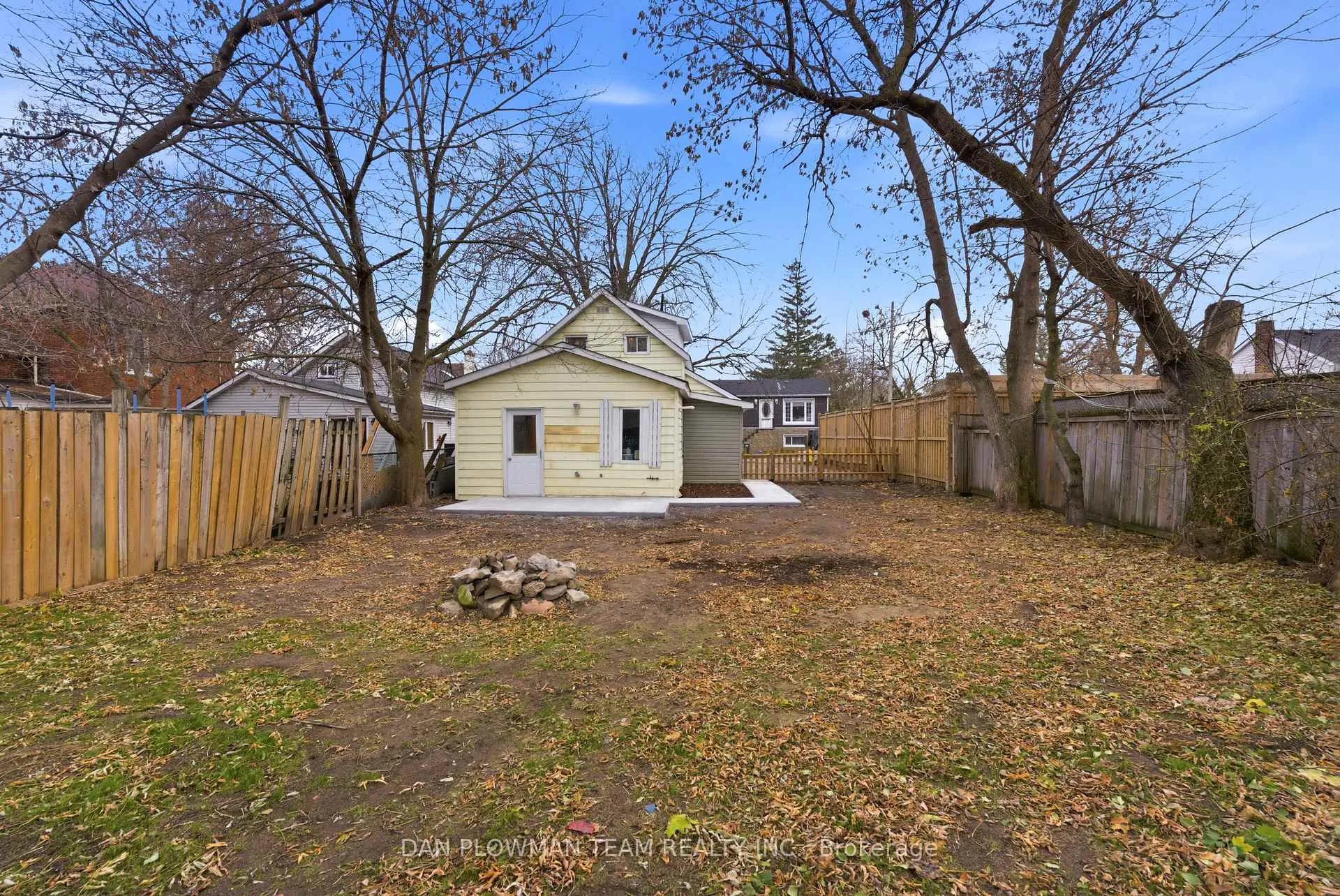 Photo 40 of 2 Wickett Street, Belleville, Belleville Ward — HOMEH
