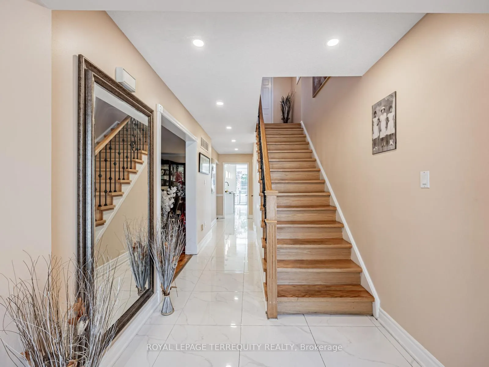 Photo 9 of 63 Rotherglen Road S, Ajax, Central West — HOMEH