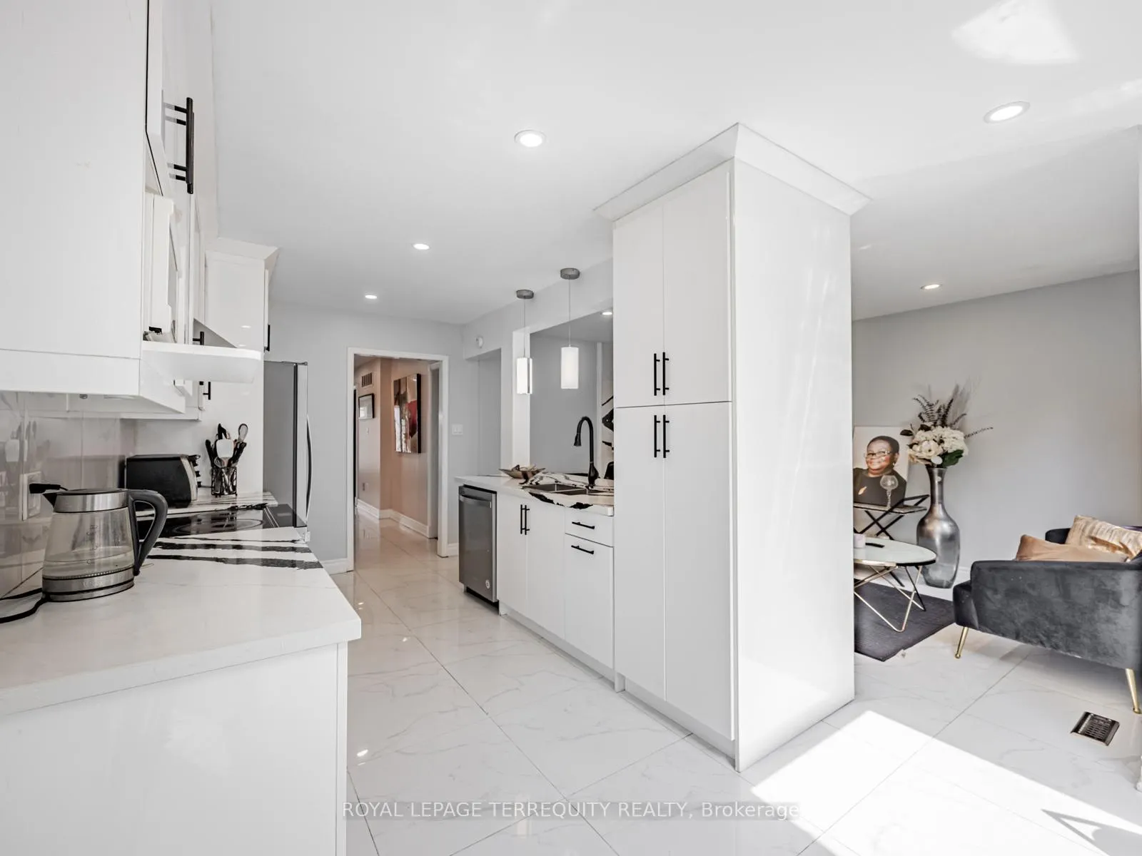 Photo 36 of 63 Rotherglen Road S, Ajax, Central West — HOMEH