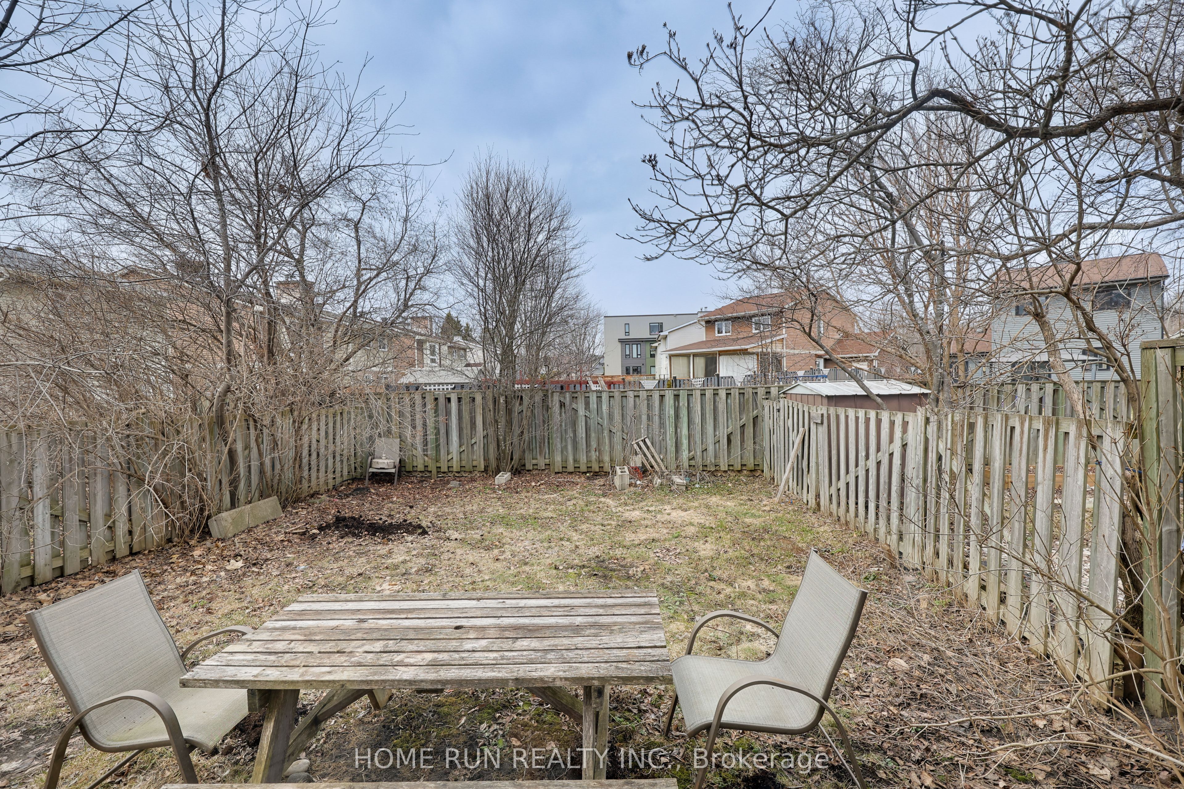 Photo 39 of 16 Sovereign Avenue, Ottawa, Craig Henry/Woodvale — HOMEH