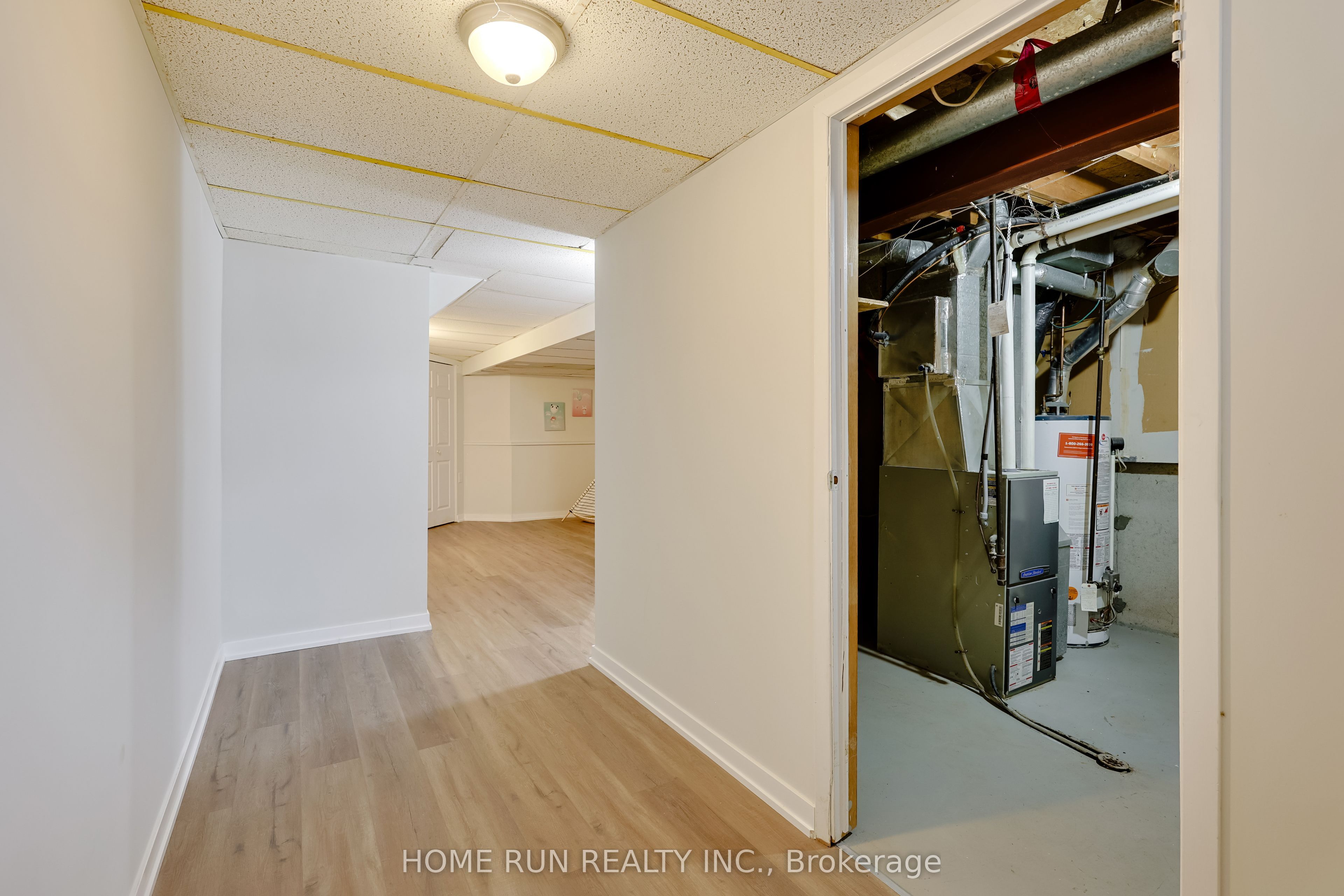 Photo 37 of 16 Sovereign Avenue, Ottawa, Craig Henry/Woodvale — HOMEH