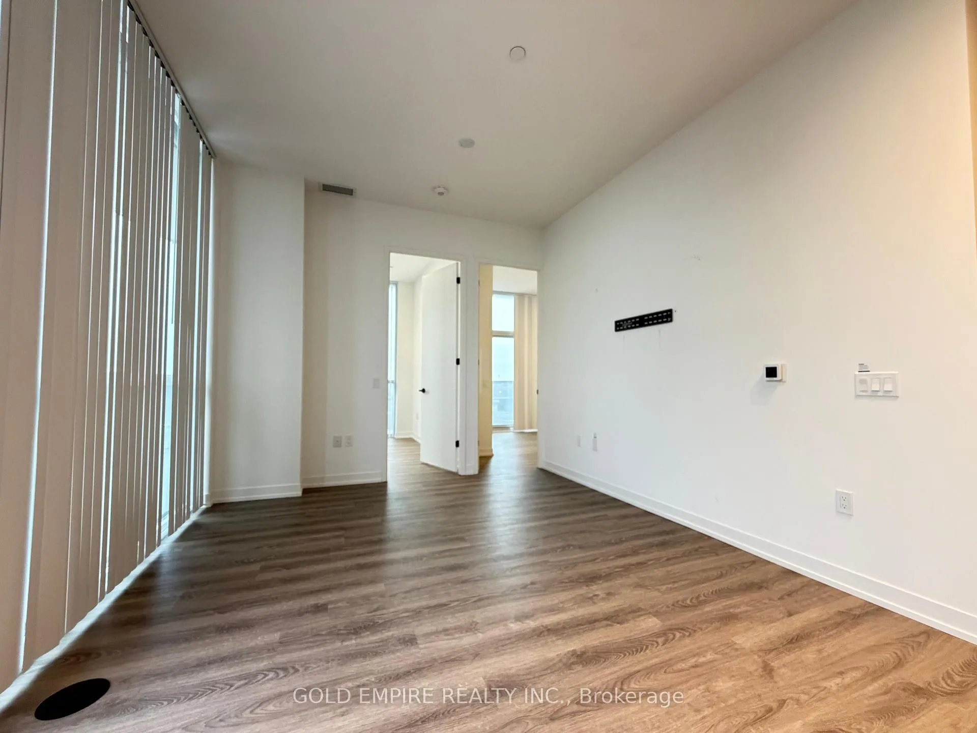 Photo 12 of Unit 609, 8 Interchange Way, Vaughan, Vaughan Corporate Centre — HOMEH
