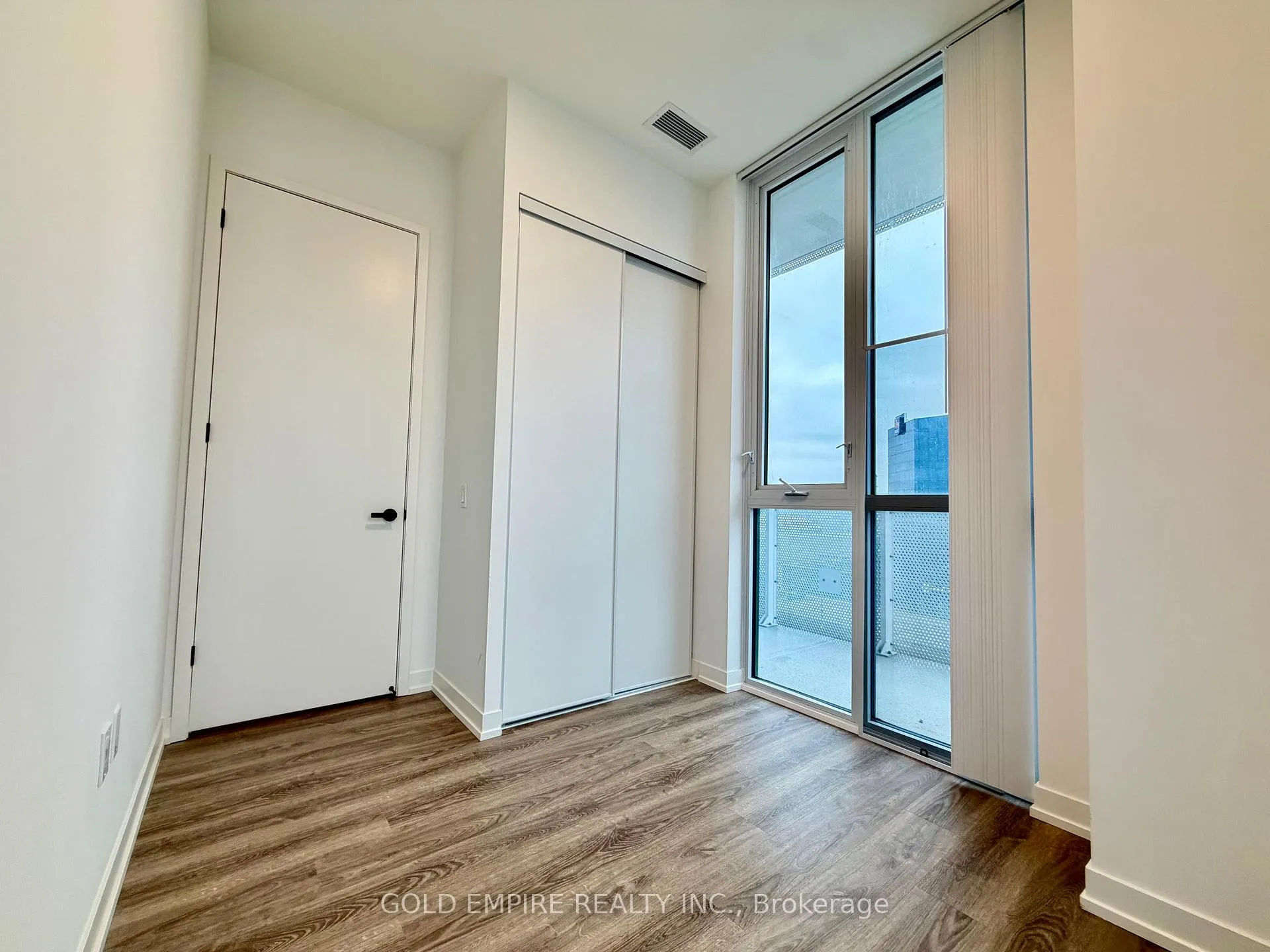Photo 20 of Unit 609, 8 Interchange Way, Vaughan, Vaughan Corporate Centre — HOMEH