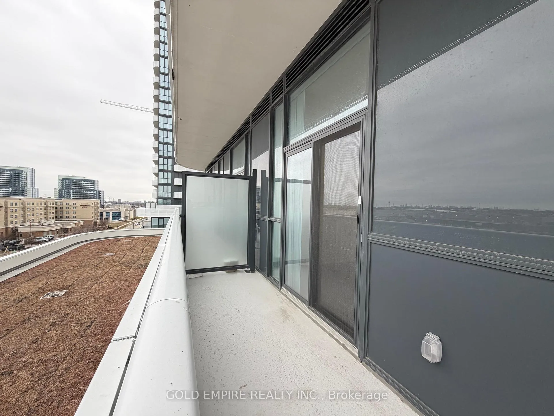 Photo 21 of Unit 609, 8 Interchange Way, Vaughan, Vaughan Corporate Centre — HOMEH