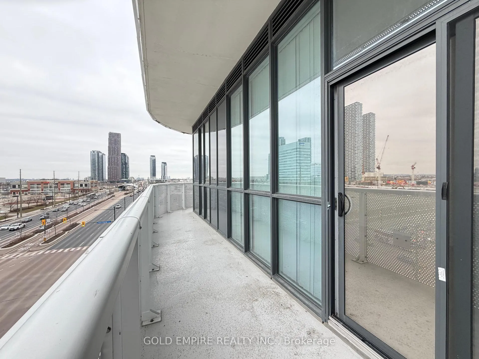 Photo 22 of Unit 609, 8 Interchange Way, Vaughan, Vaughan Corporate Centre — HOMEH