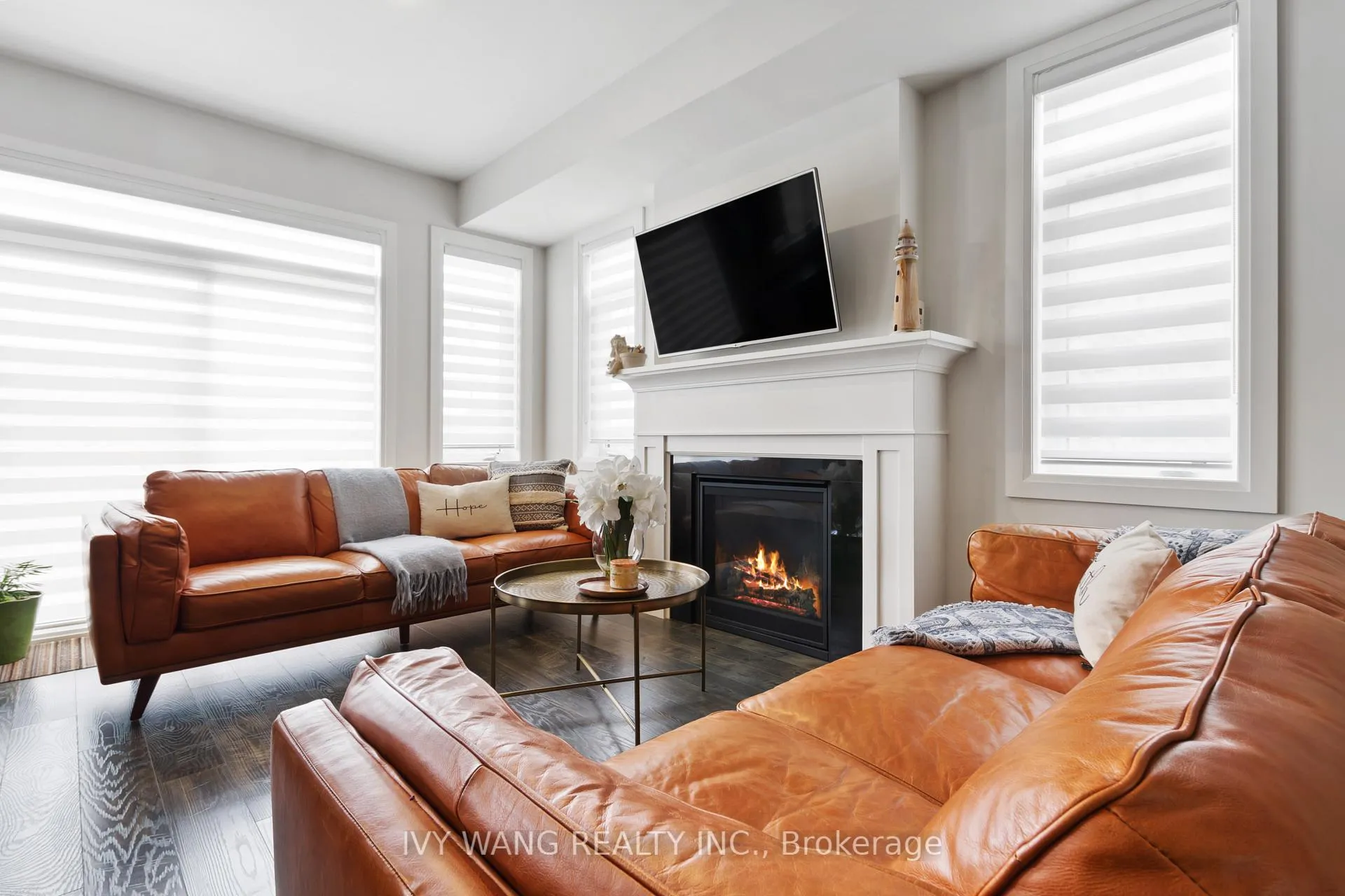 Photo 8 of 130 Red Pine Street, Blue Mountains — HOMEH