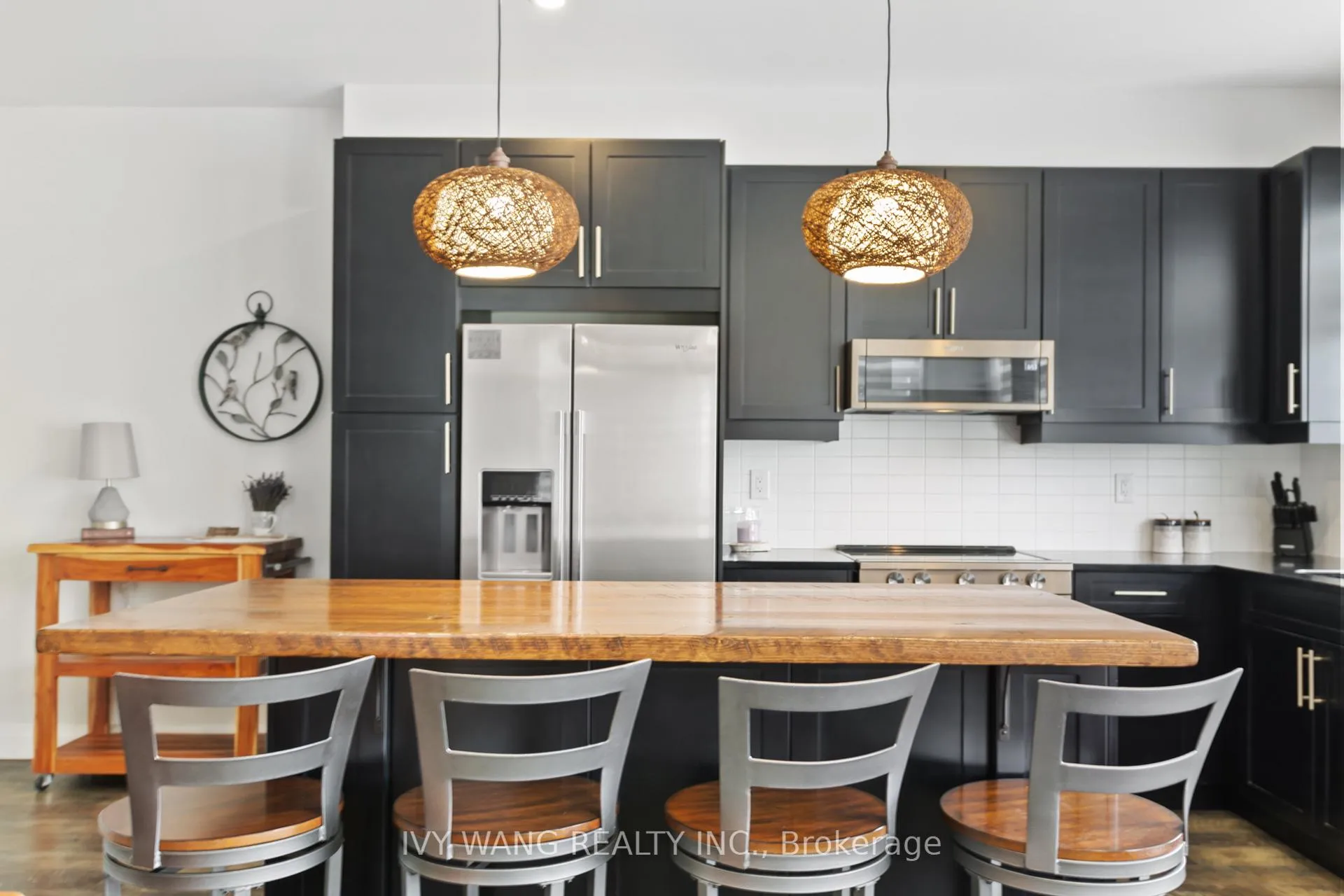 Photo 15 of 130 Red Pine Street, Blue Mountains — HOMEH