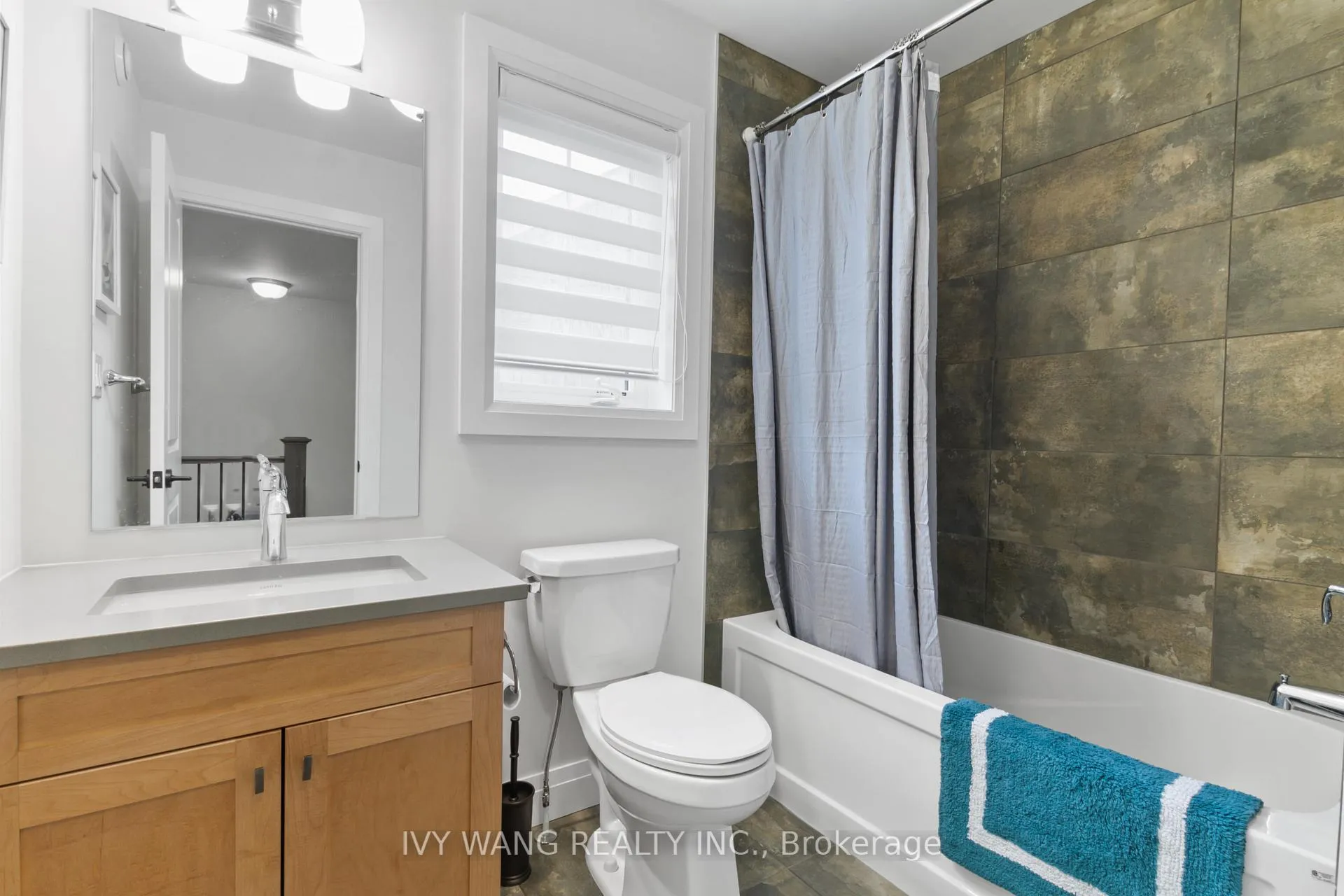 Photo 26 of 130 Red Pine Street, Blue Mountains — HOMEH