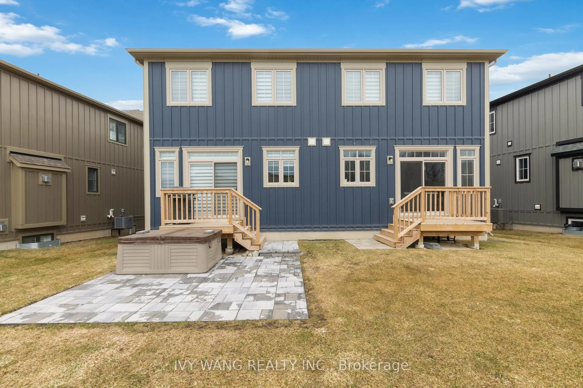 Photo 30 of 130 Red Pine Street, Blue Mountains — HOMEH