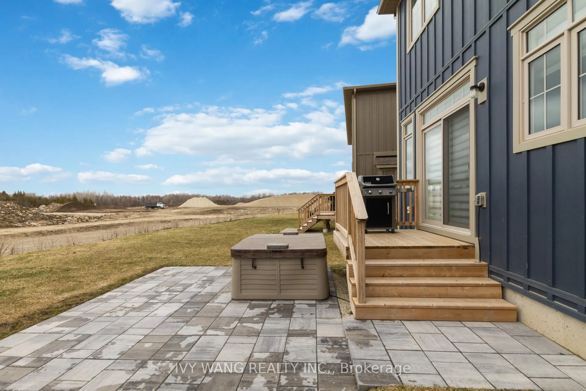 Photo 32 of 130 Red Pine Street, Blue Mountains — HOMEH