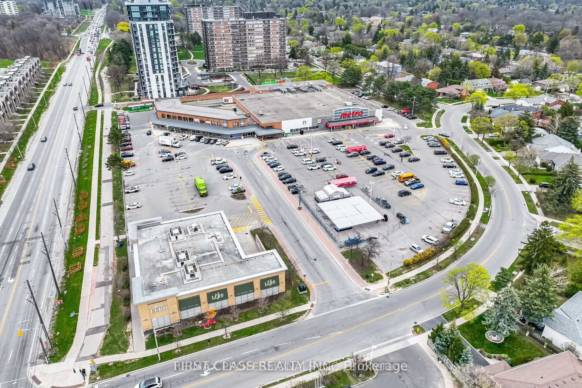 Photo 18 of 31 Pony Farm Drive, Etobicoke, Willowridge-Martingrove-Richview — HOMEH