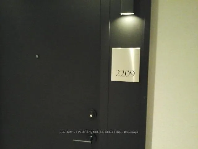 Photo 1 of Unit 2209, 125 Redpath Avenue, Toronto, Mount Pleasant West — HOMEH