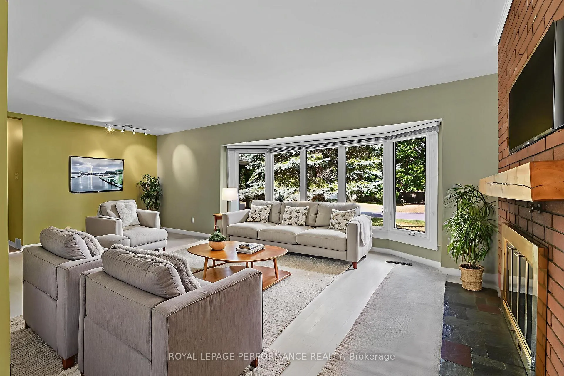 Photo 31 of 50 Stinson Avenue, Ottawa, Lynwood Village — HOMEH