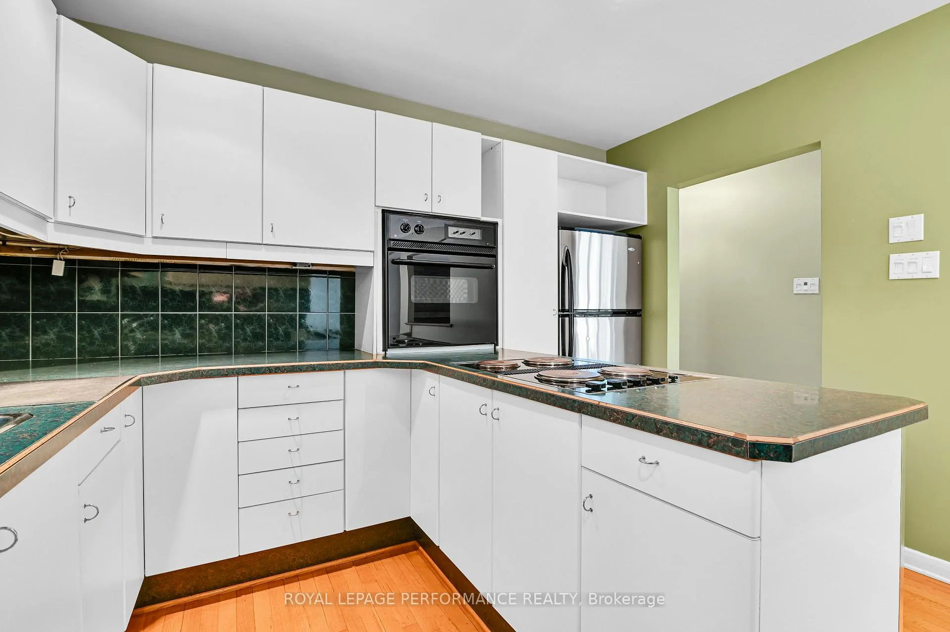 Photo 106 of 50 Stinson Avenue, Ottawa, Lynwood Village — HOMEH