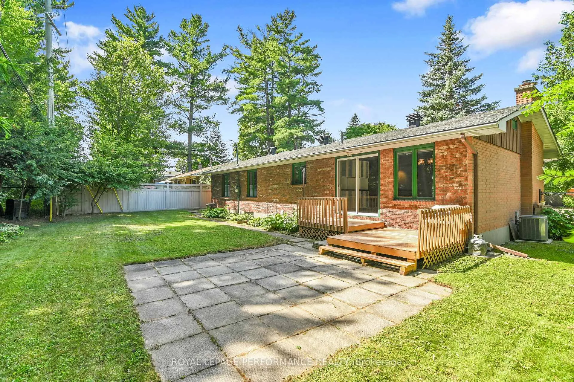 Photo 260 of 50 Stinson Avenue, Ottawa, Lynwood Village — HOMEH