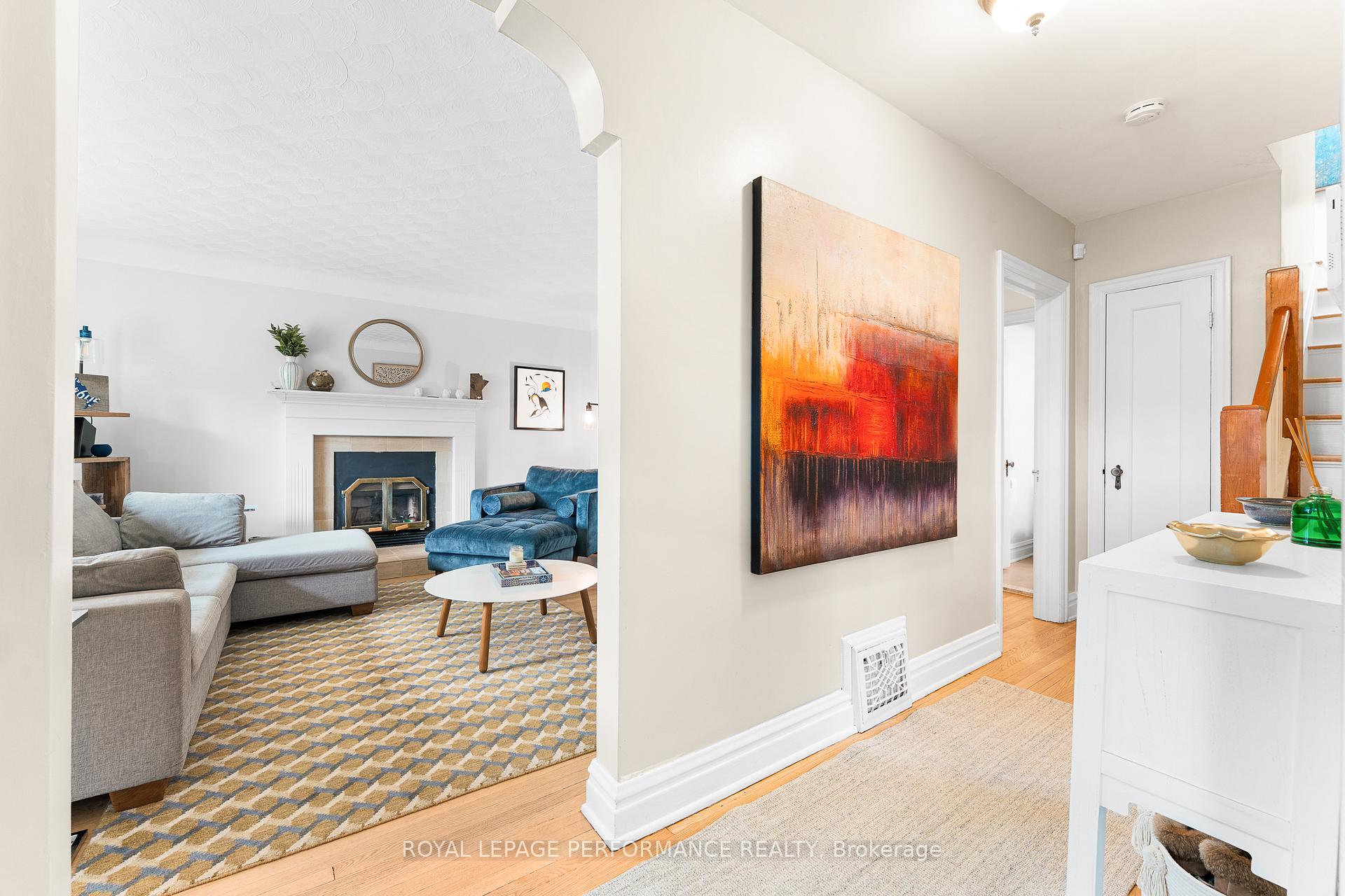 Photo 3 of 240 Daniel Avenue, Ottawa, Ottawa West/Tunneys Pasture — HOMEH