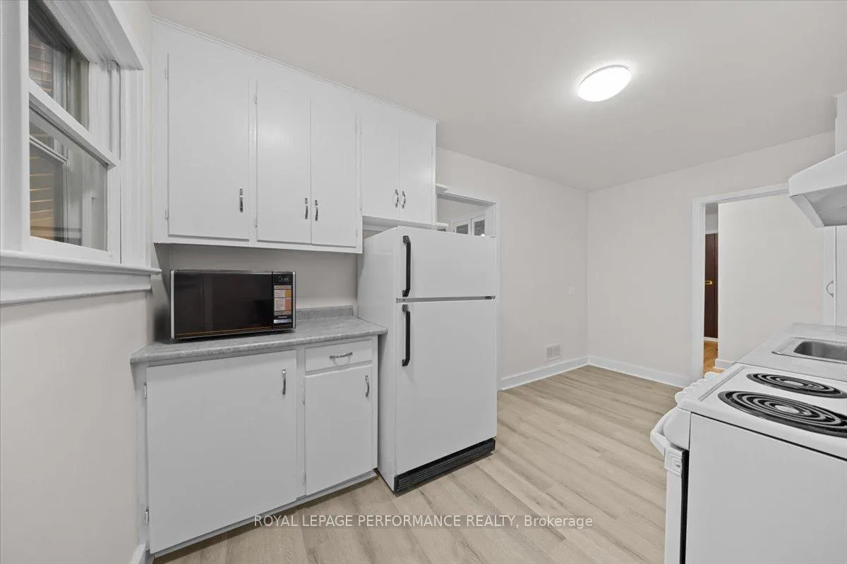 Photo 109 of 234 Knox Crescent, Ottawa, Riverview Park — HOMEH