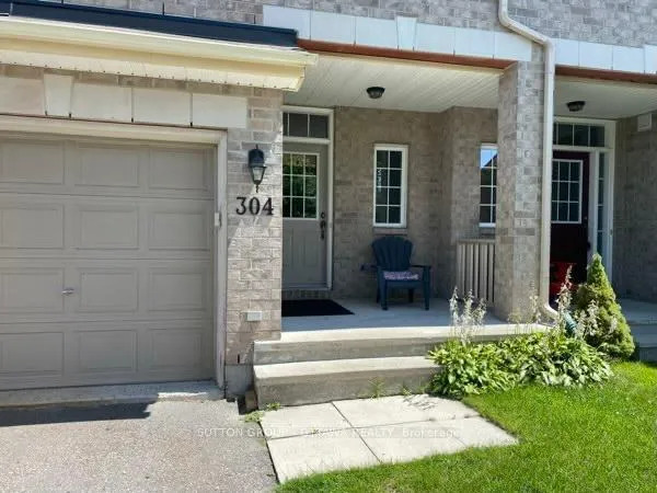 Photo 2 of 304 Grey Seal Circle, Ottawa, Riverside South/Gloucester Glen — HOMEH