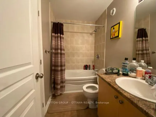 Photo 18 of 304 Grey Seal Circle, Ottawa, Riverside South/Gloucester Glen — HOMEH