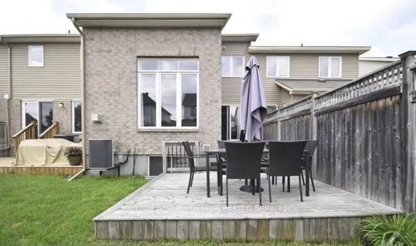 Photo 24 of 304 Grey Seal Circle, Ottawa, Riverside South/Gloucester Glen — HOMEH