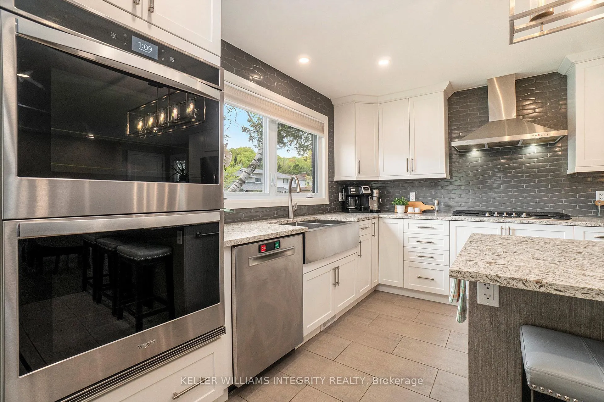 Photo 68 of 673 La Verendrye Drive, Ottawa, Beacon Hill North — HOMEH
