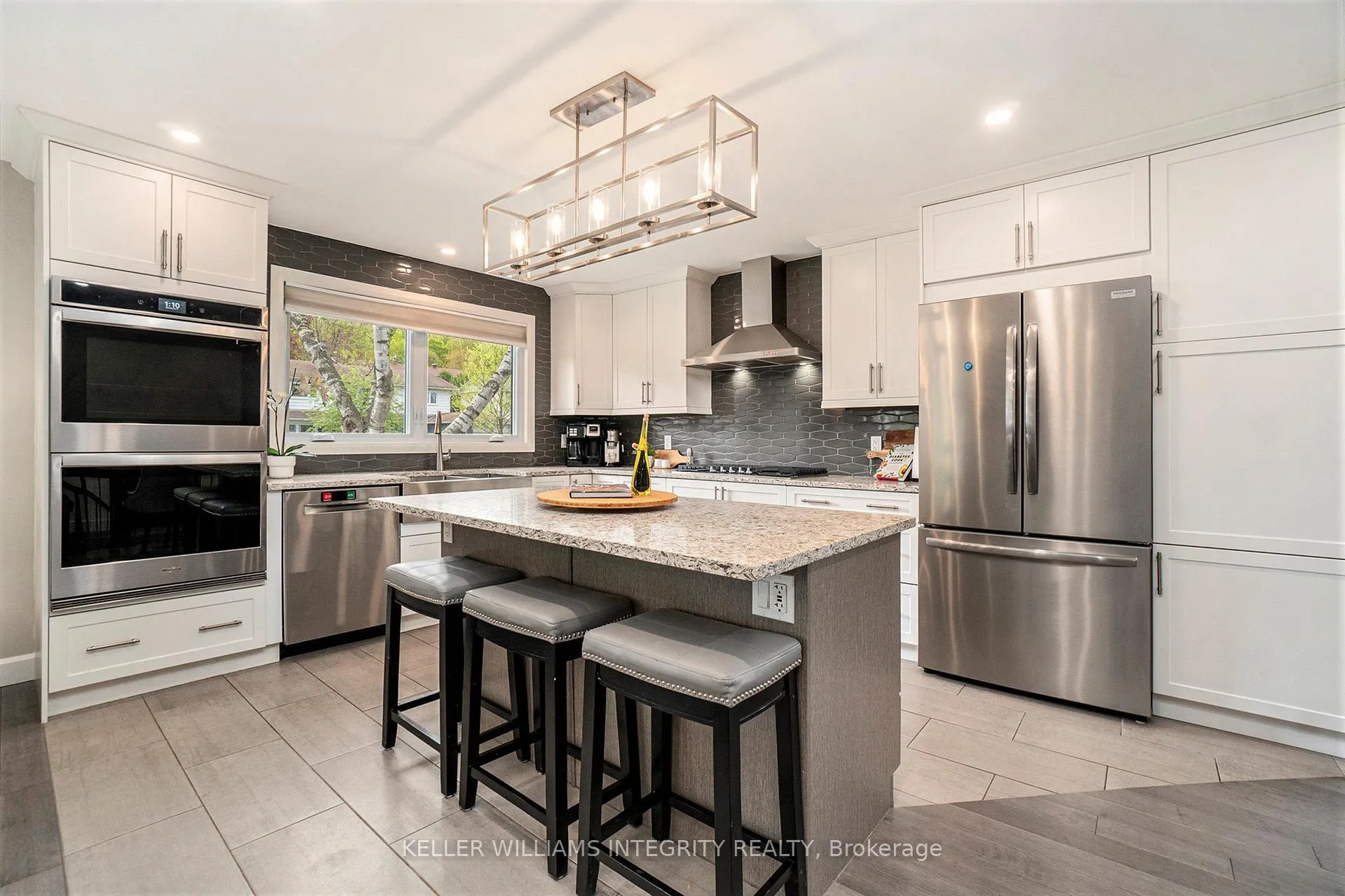 Photo 81 of 673 La Verendrye Drive, Ottawa, Beacon Hill North — HOMEH