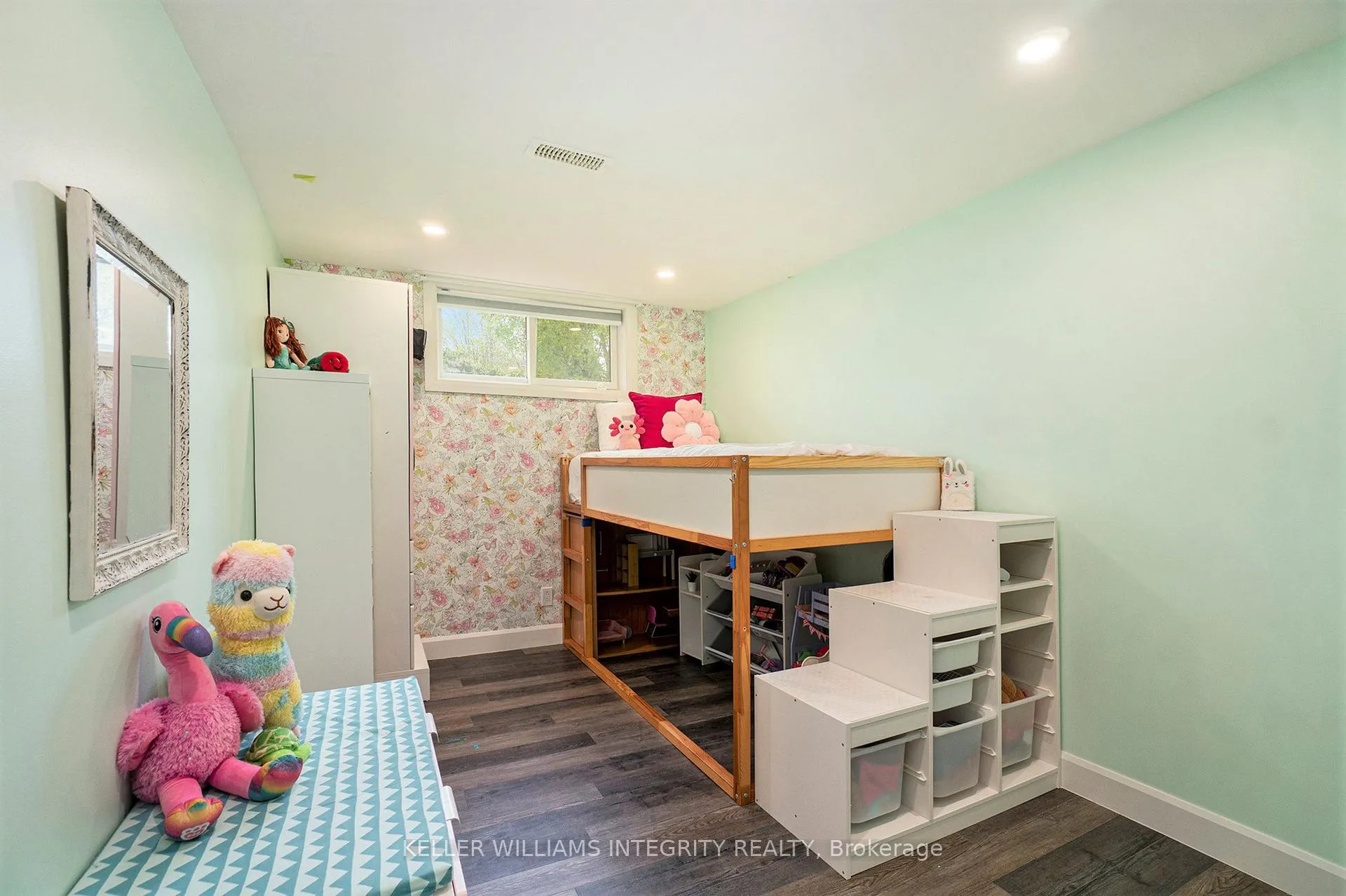 Photo 230 of 673 La Verendrye Drive, Ottawa, Beacon Hill North — HOMEH