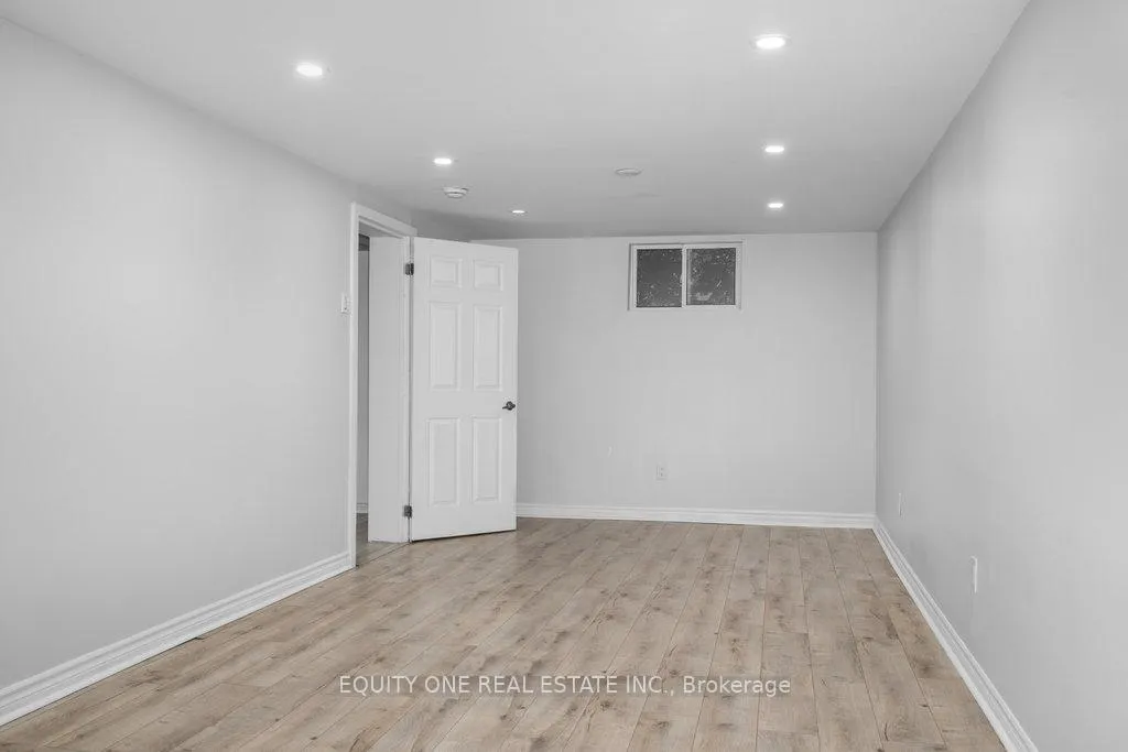 Photo 210 of 2725 Colman Street, Ottawa, Riverside Park — HOMEH