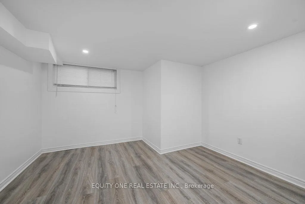 Photo 217 of 2725 Colman Street, Ottawa, Riverside Park — HOMEH